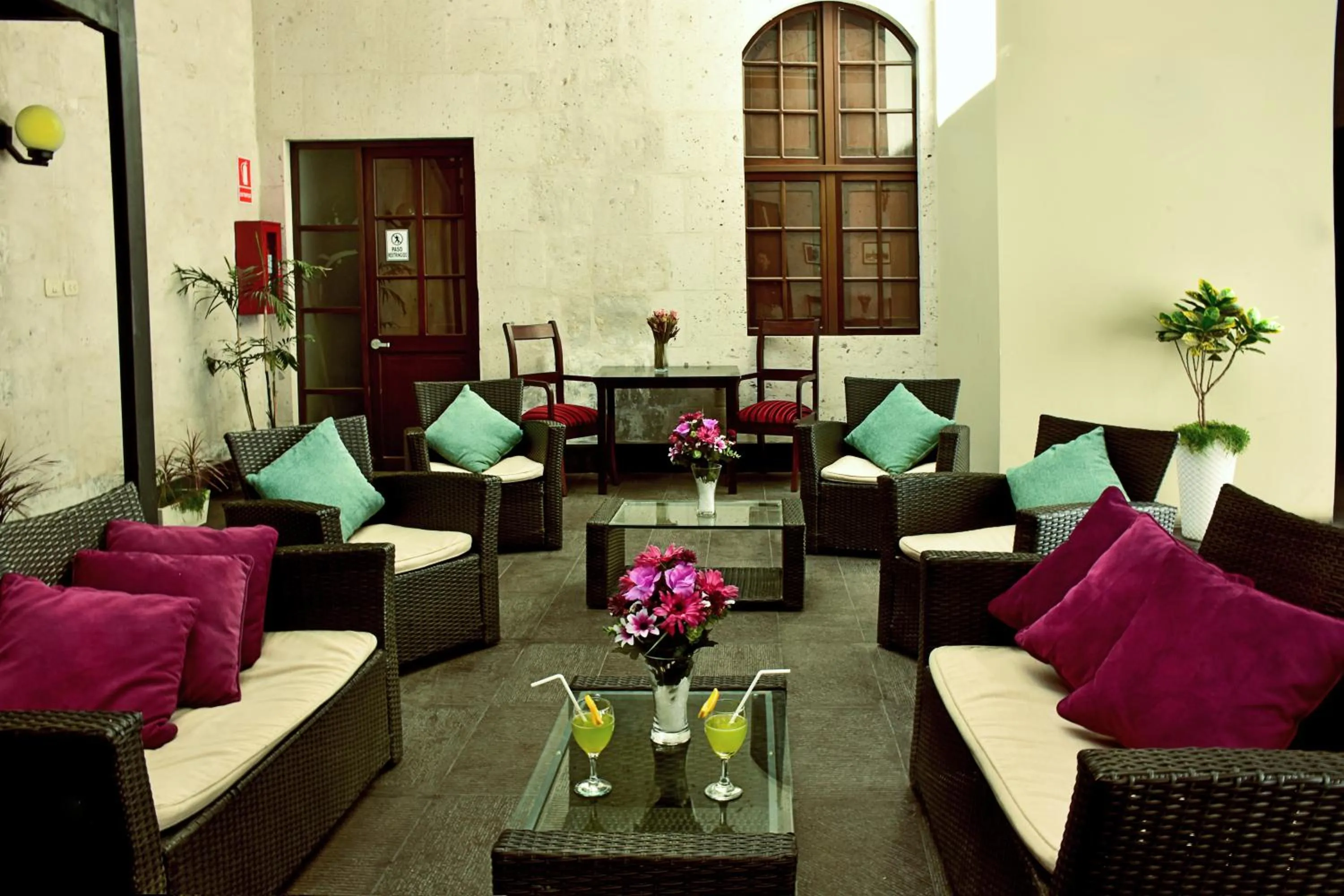 Living room in Hoteles Riviera Mansion