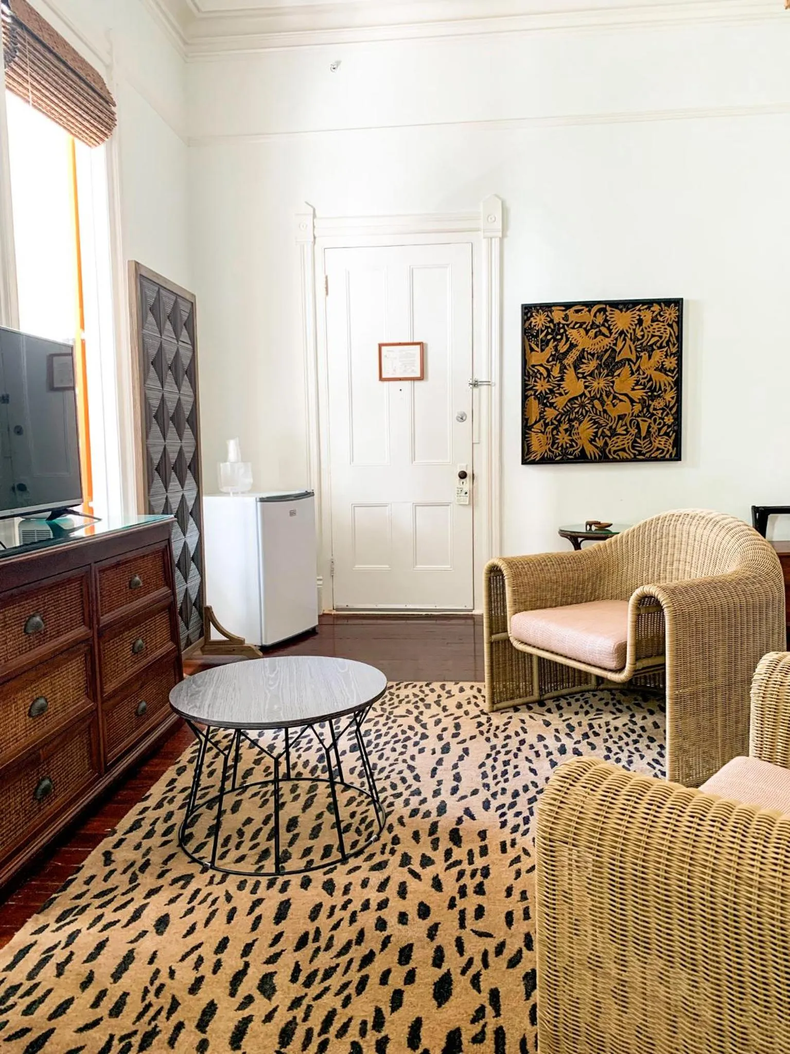 Seating area, Bed in Marreros Guest Mansion - Adult Only