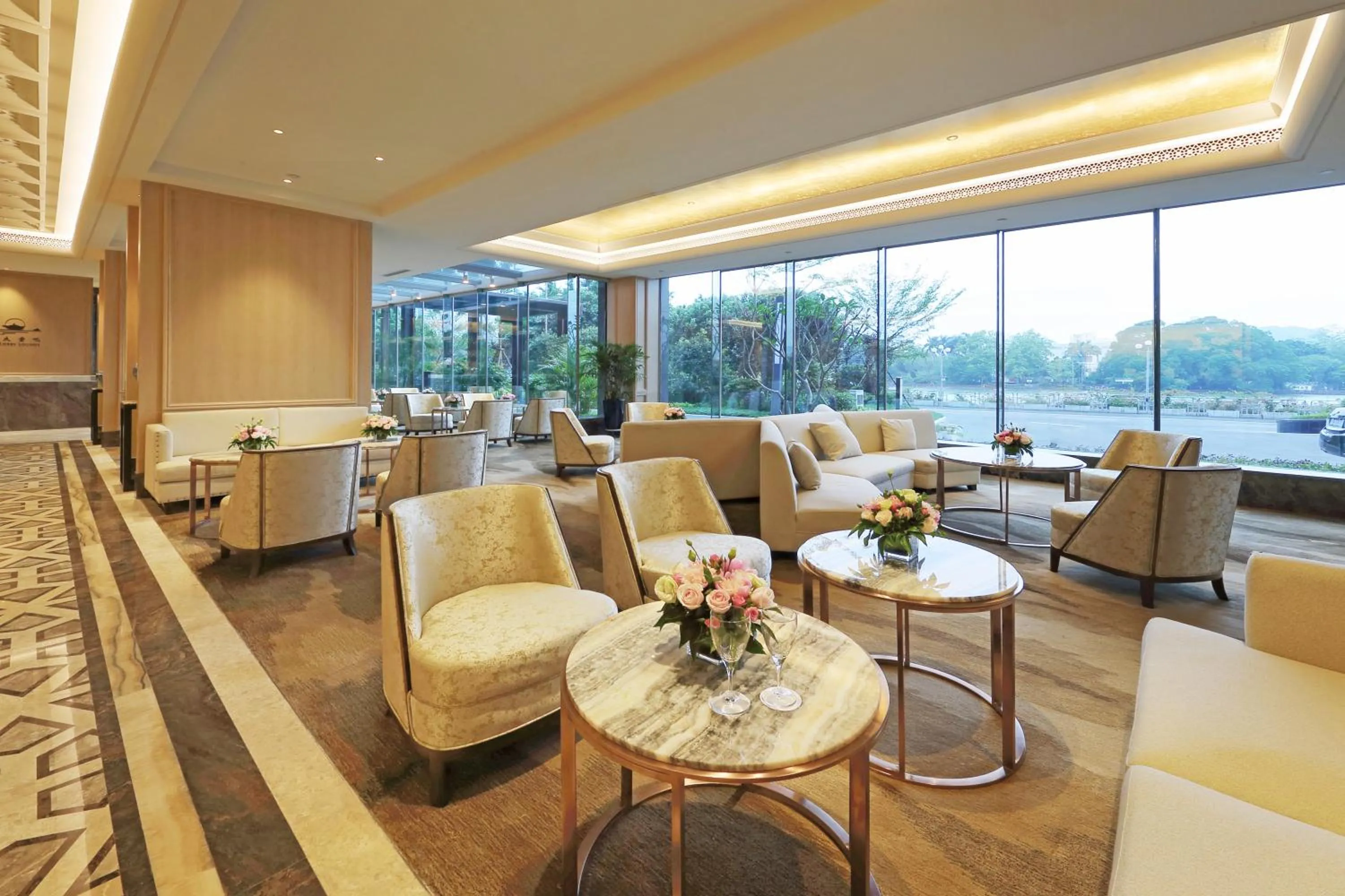 Restaurant/places to eat in Fuzhou Lakeside Hotel