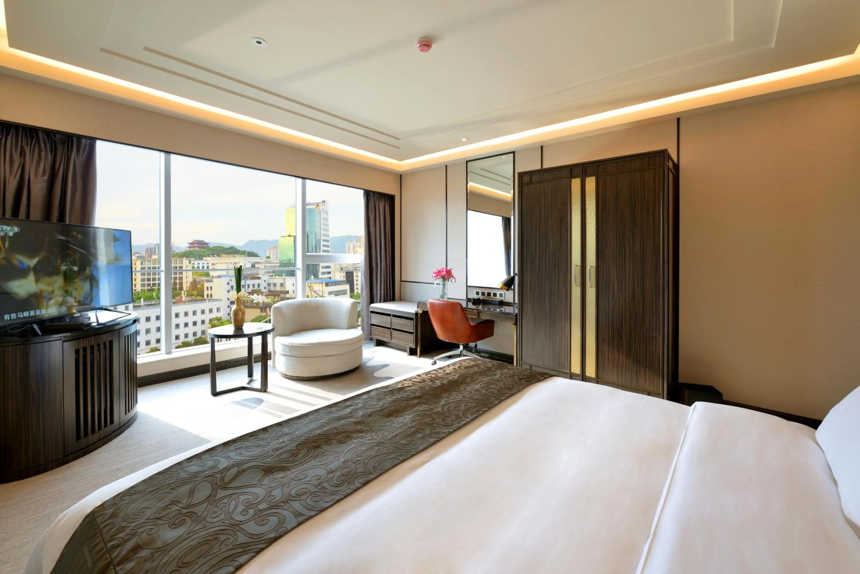 City view, Bed in Fuzhou Lakeside Hotel