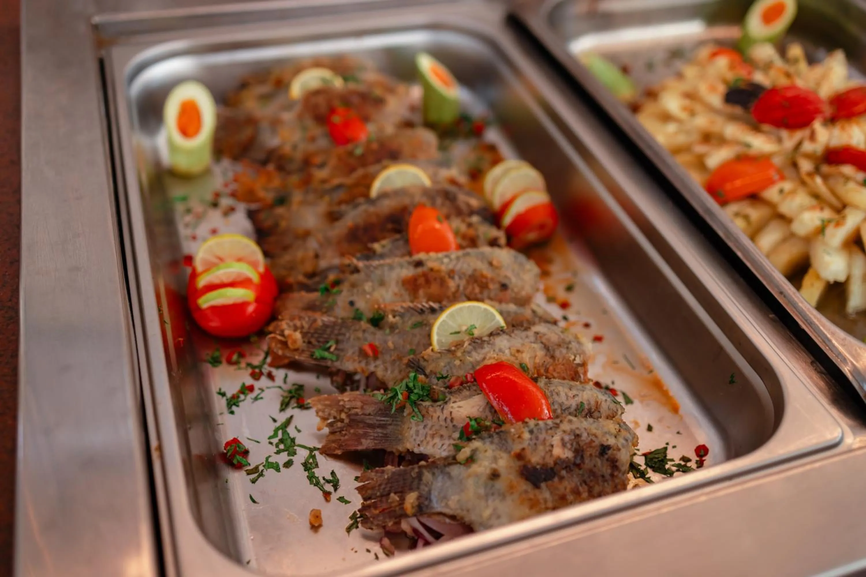 Restaurant/places to eat in Empire Beach Aqua Park