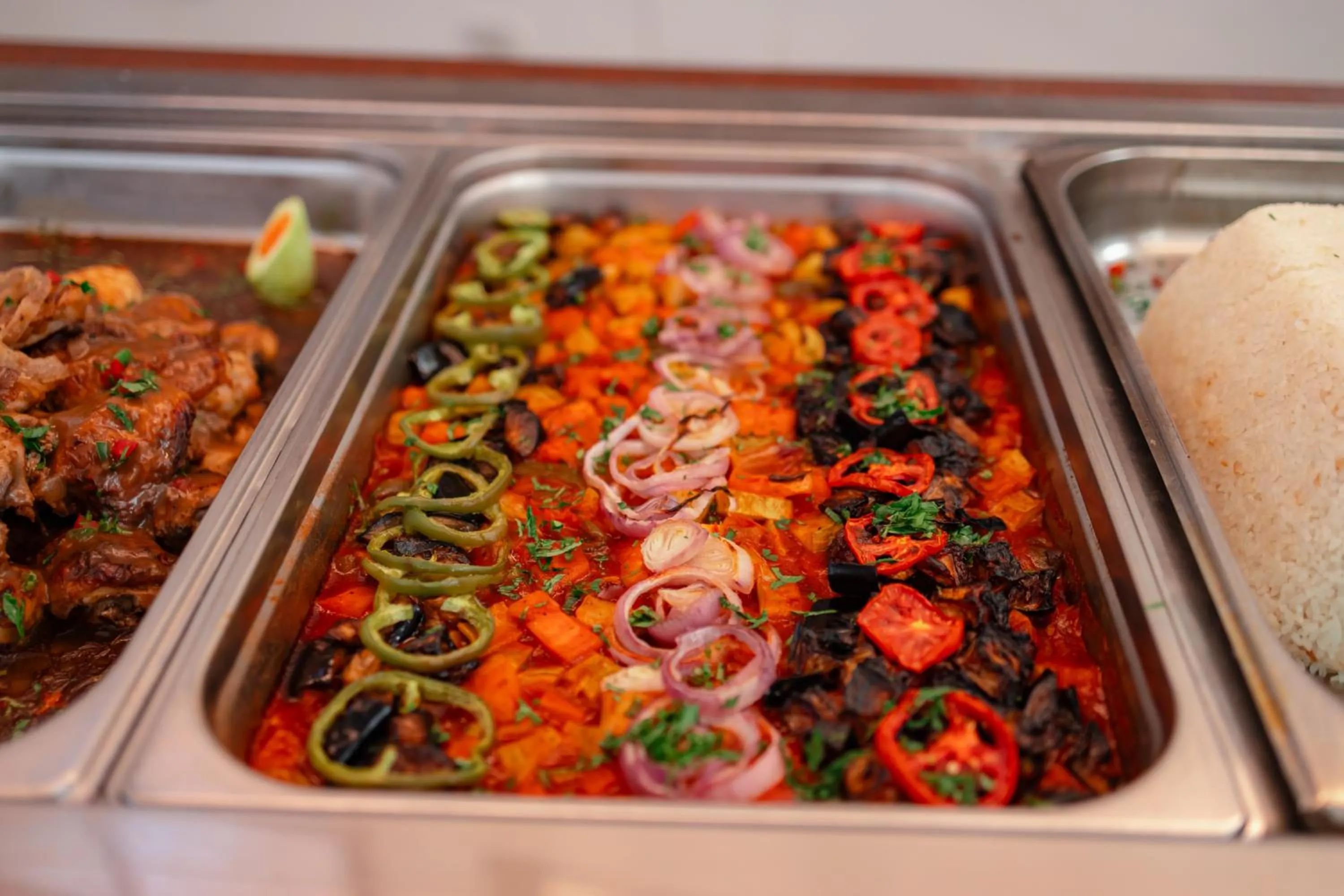 Restaurant/places to eat in Empire Beach Aqua Park