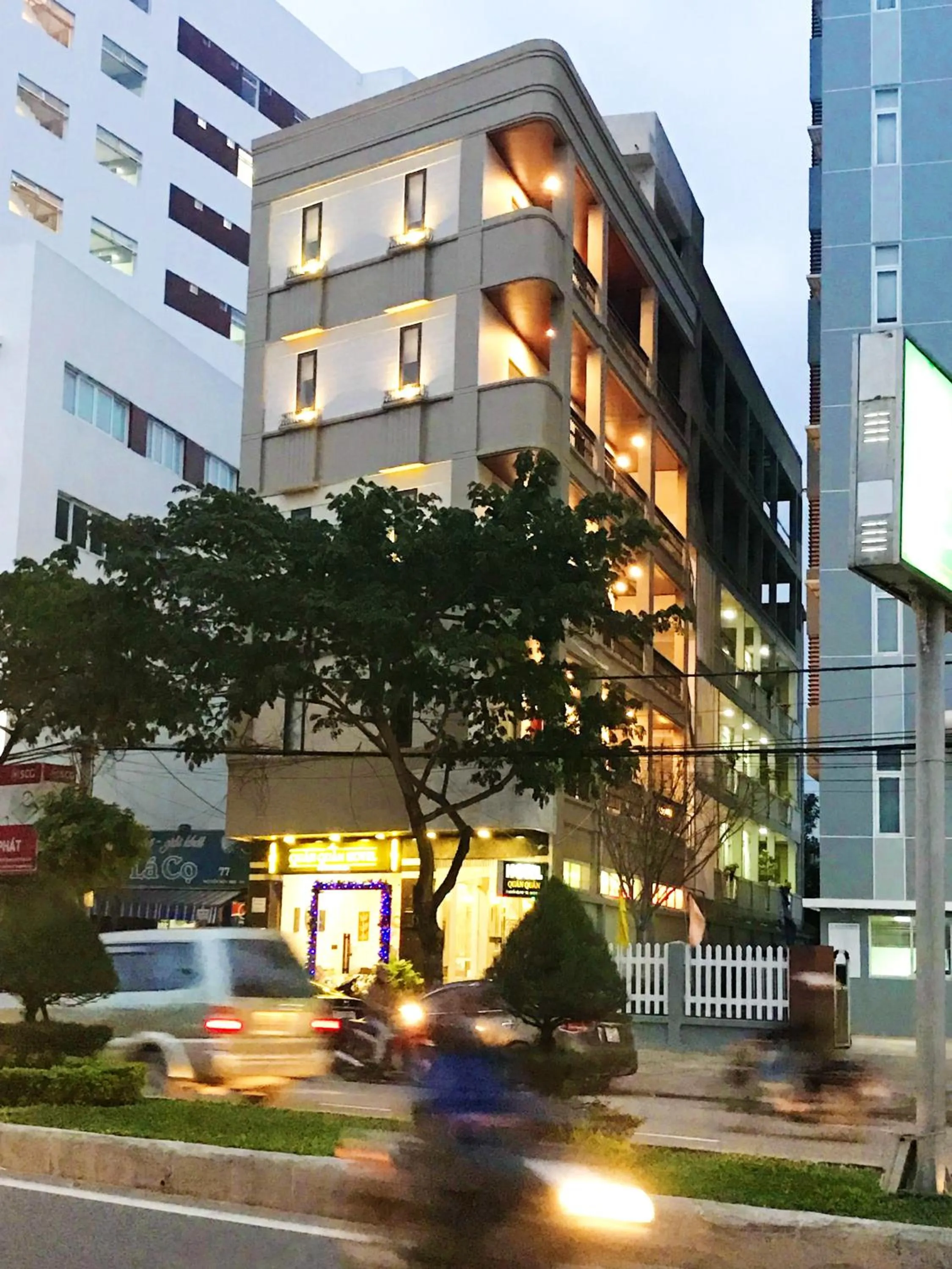 Property building in Quan Quan Hotel
