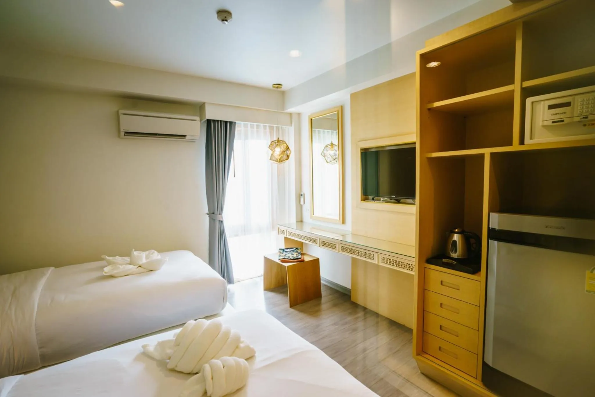 Bed in Moon Dragon Hotel