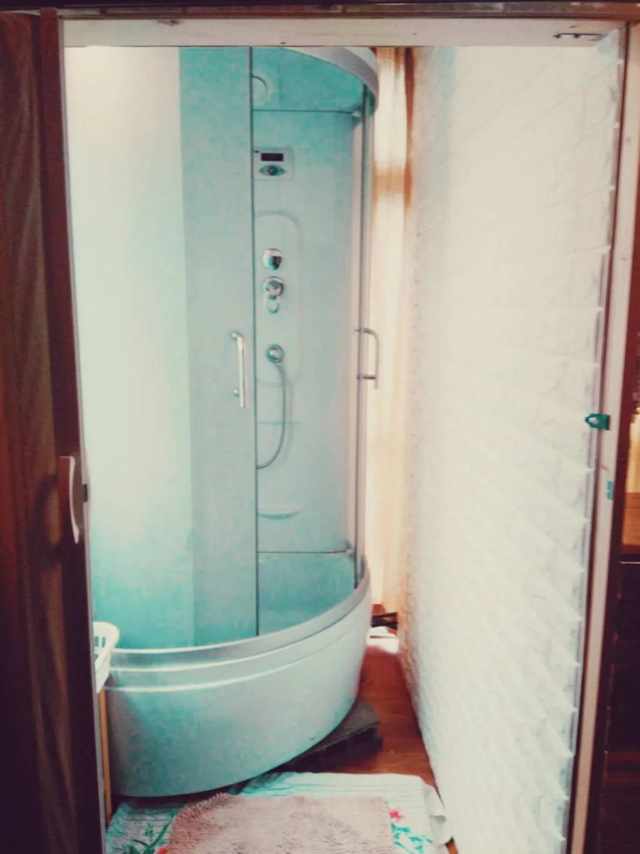 Travellersdou Kirinya