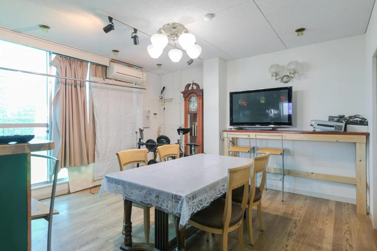 Travellersdou Kirinya