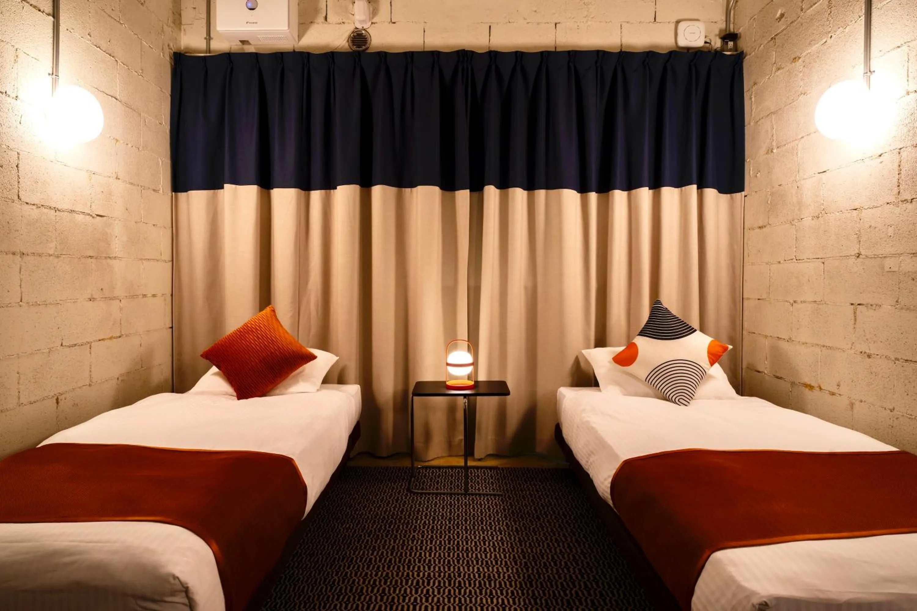 Bedroom, Bed in Spice Motel Okinawa