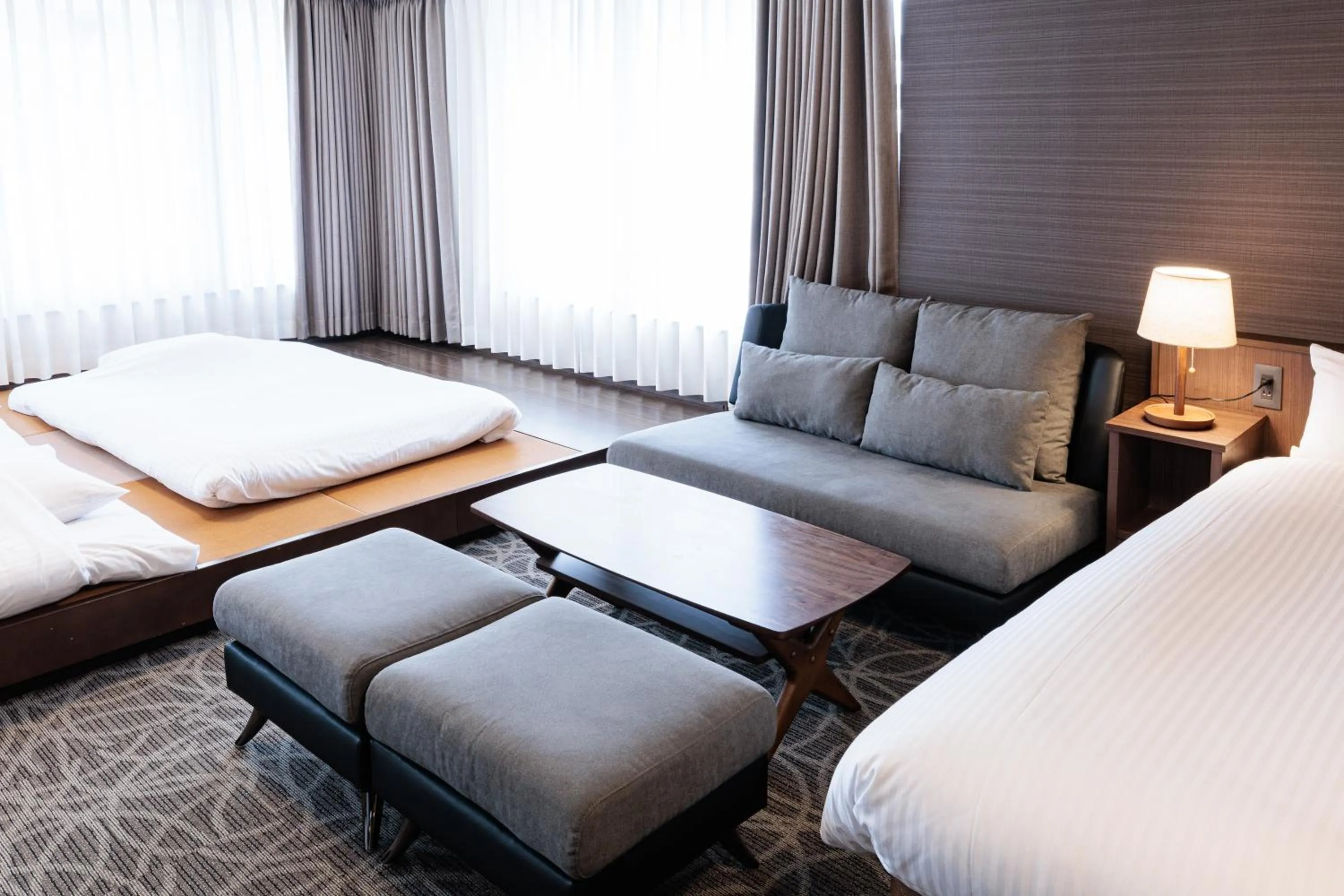 Photo of the whole room, Bed in Hotel Silk Tree Nagoya