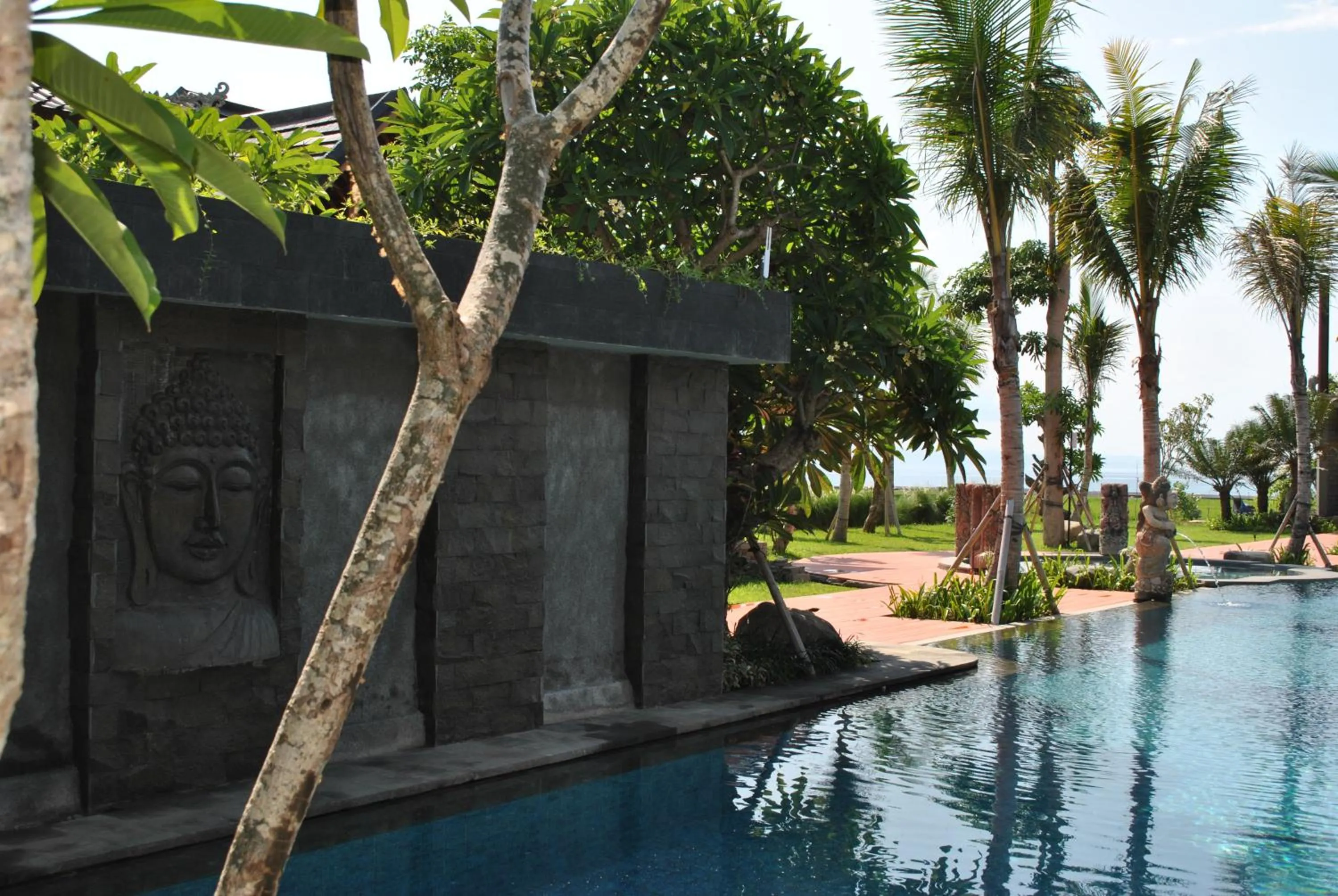 Swimming pool in Kori Maharani Villas & Resort