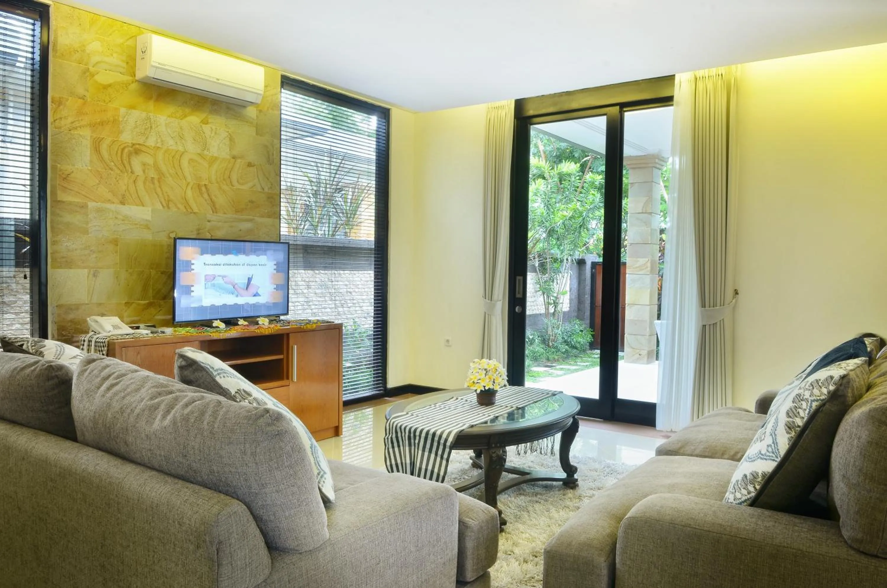Living room in Kori Maharani Villas & Resort