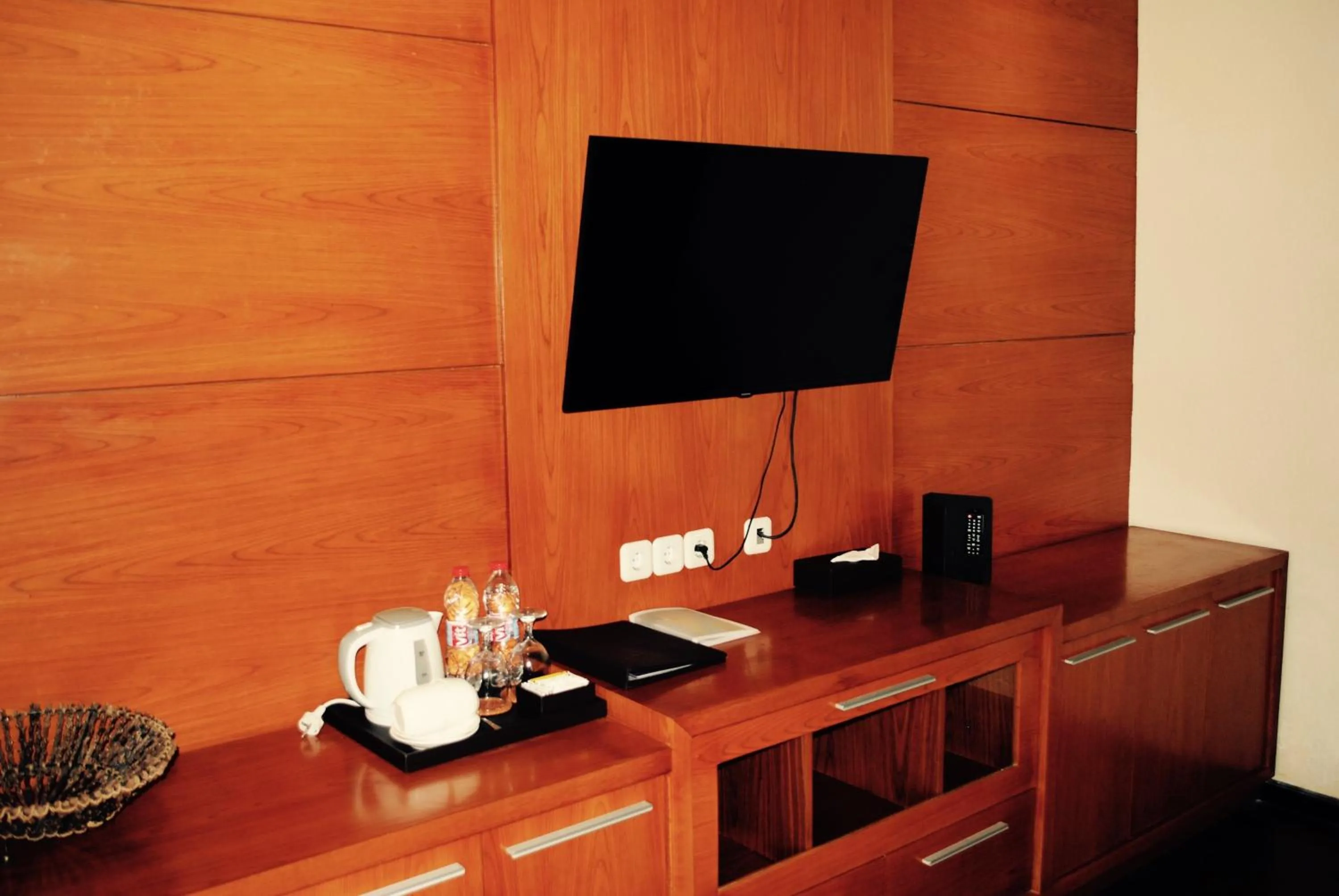 Coffee/tea facilities in Kori Maharani Villas & Resort