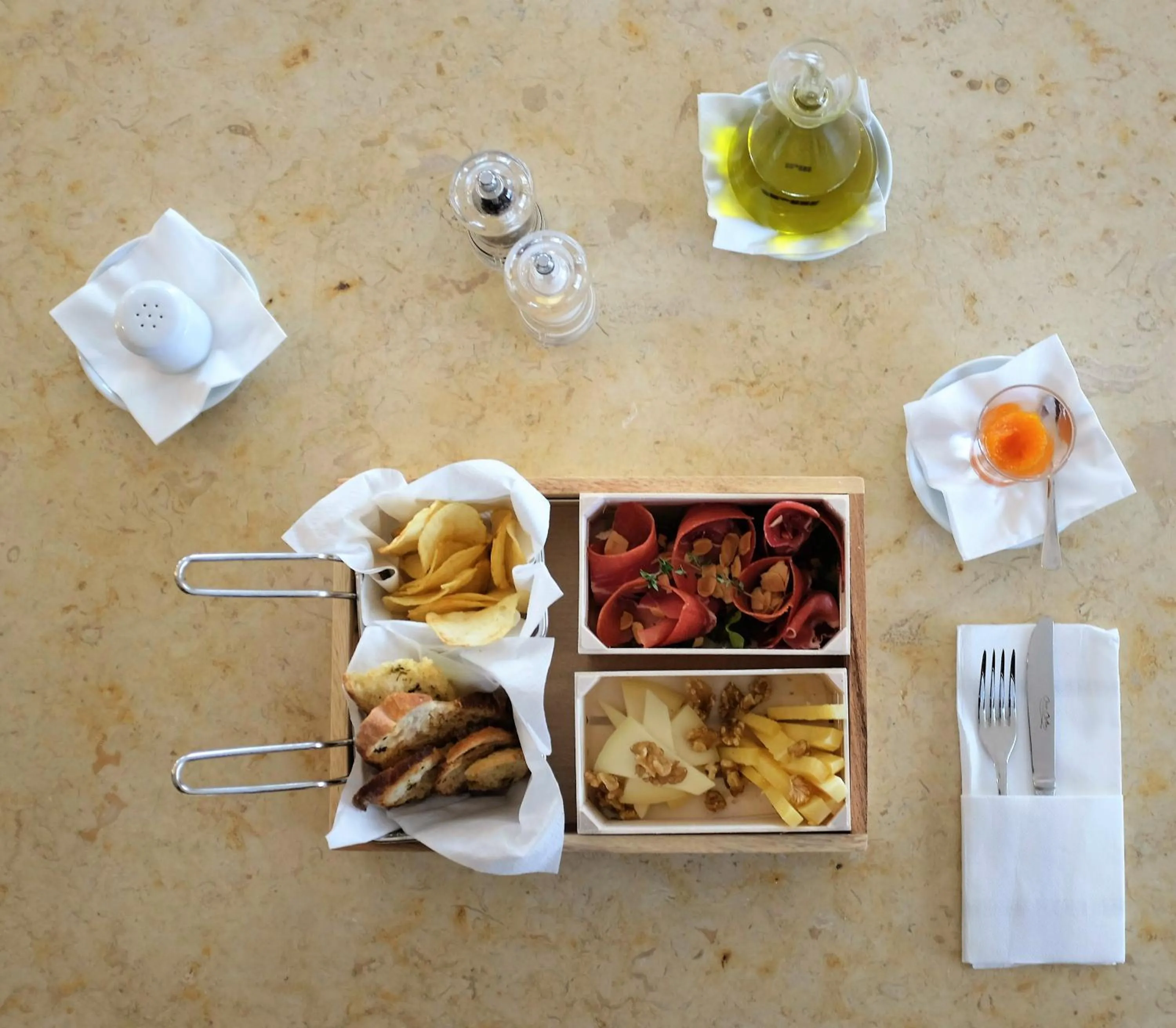 Restaurant/places to eat in TURIM Terreiro do Paço Hotel