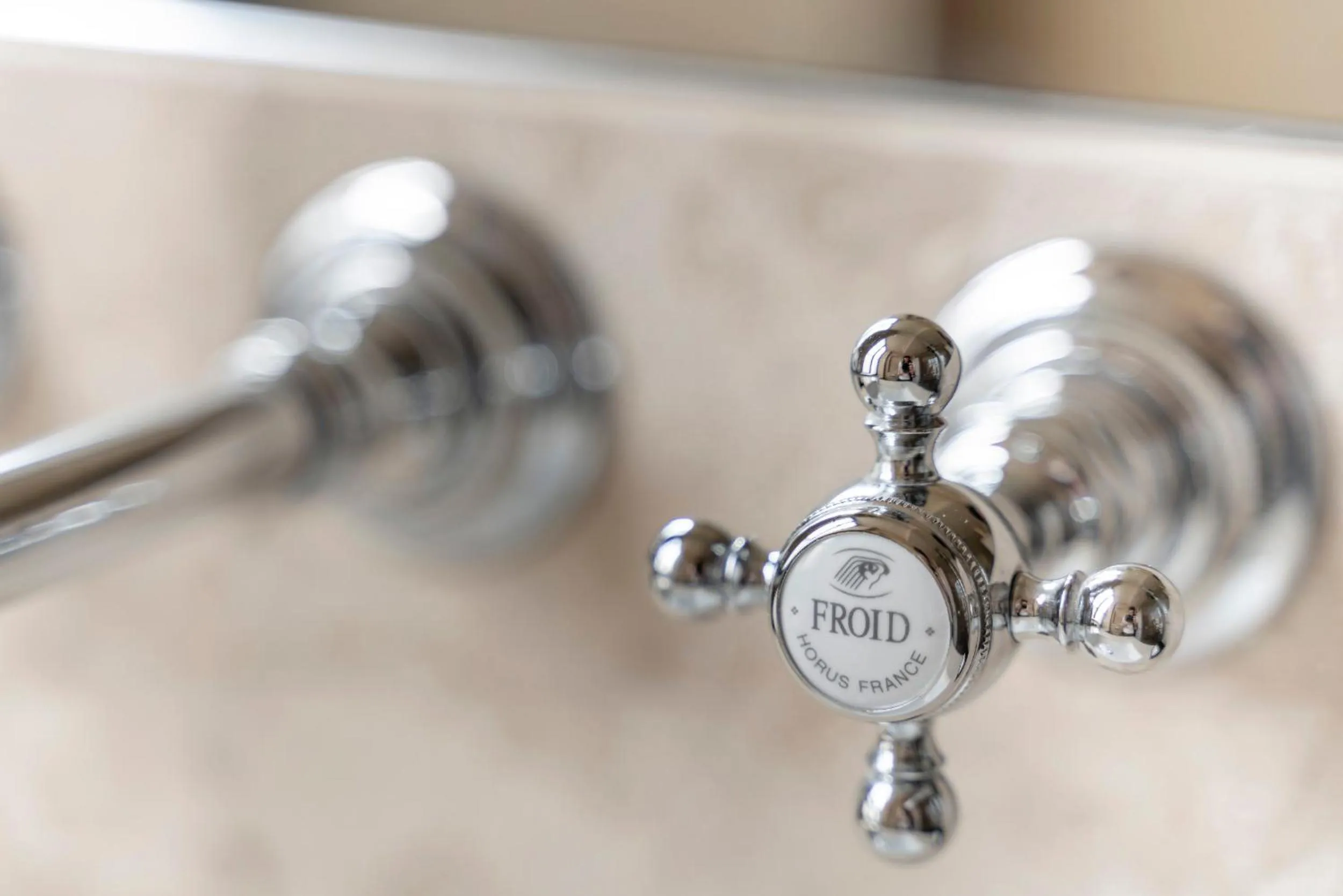 Bathroom in Hotel Saint-Louis Pigalle