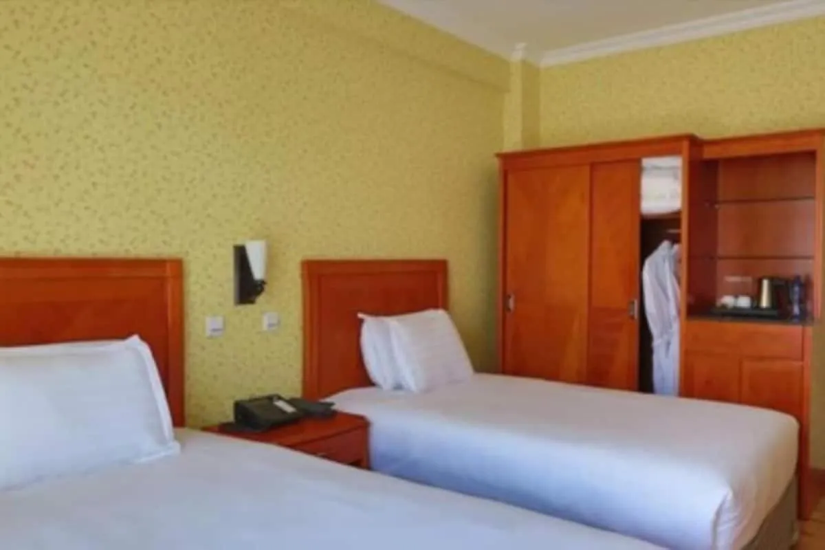 Bedroom, Bed in Abyssinia Renaissance Hotel