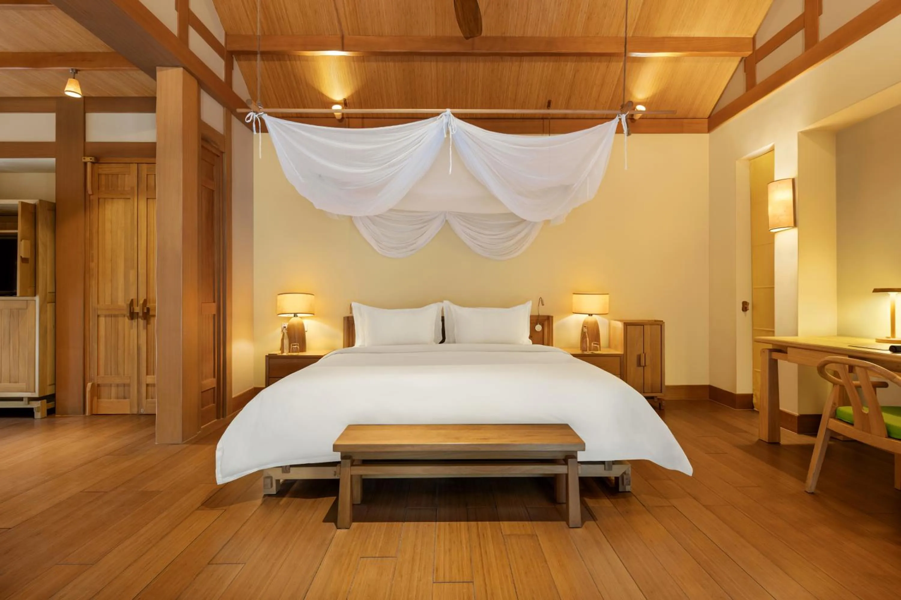 Bedroom, Bed in Six Senses Qing Cheng Mountain