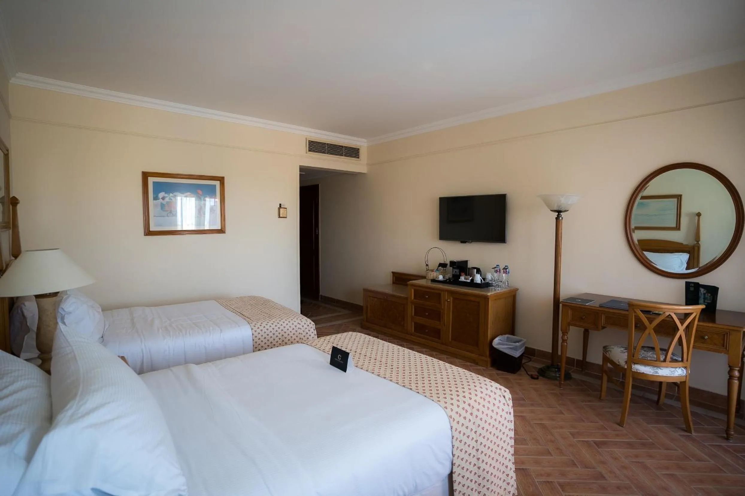 Bedroom, Bed in The Cascades Golf Resort, Spa & Thalasso