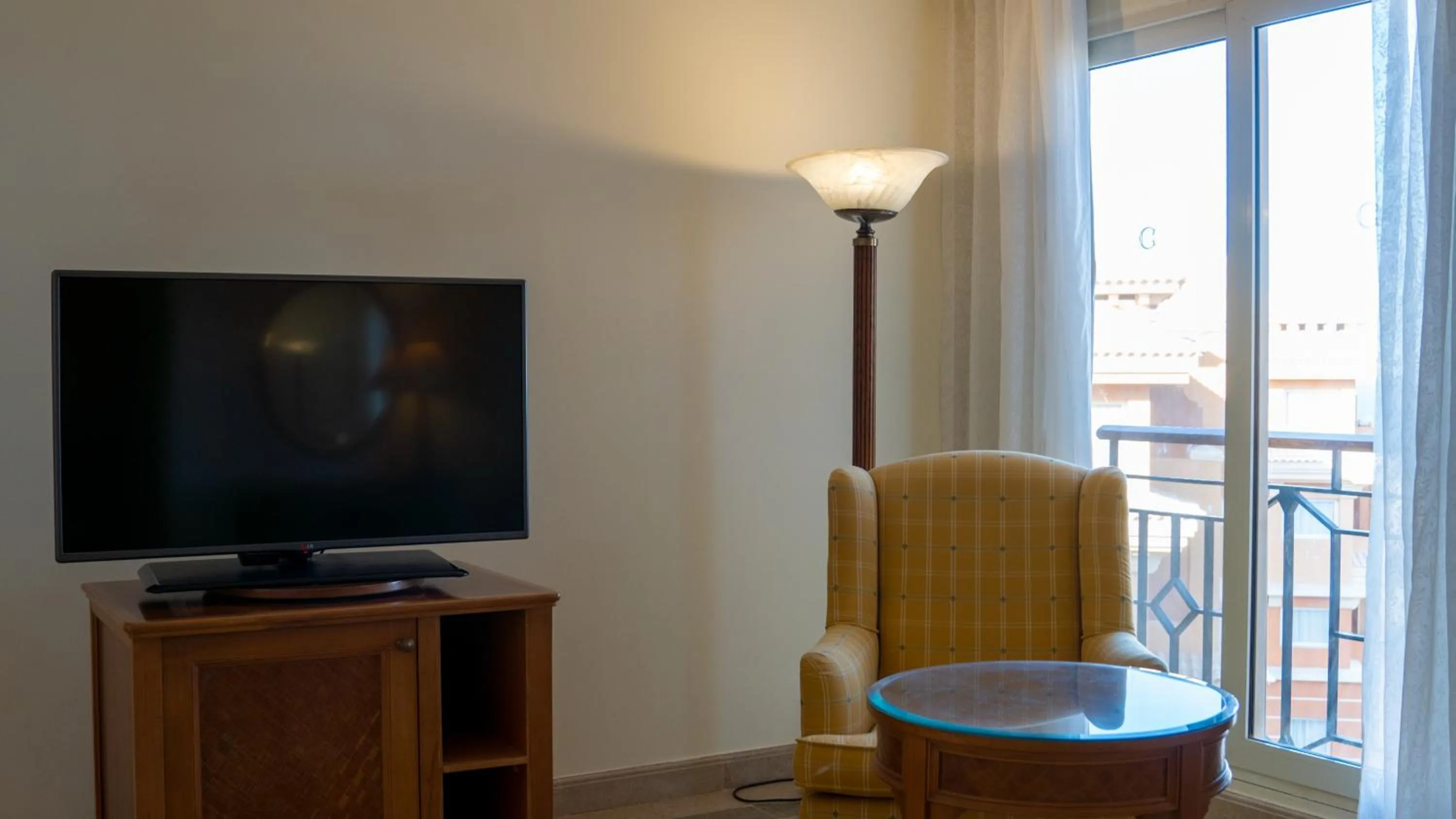 TV and multimedia in The Cascades Golf Resort, Spa & Thalasso