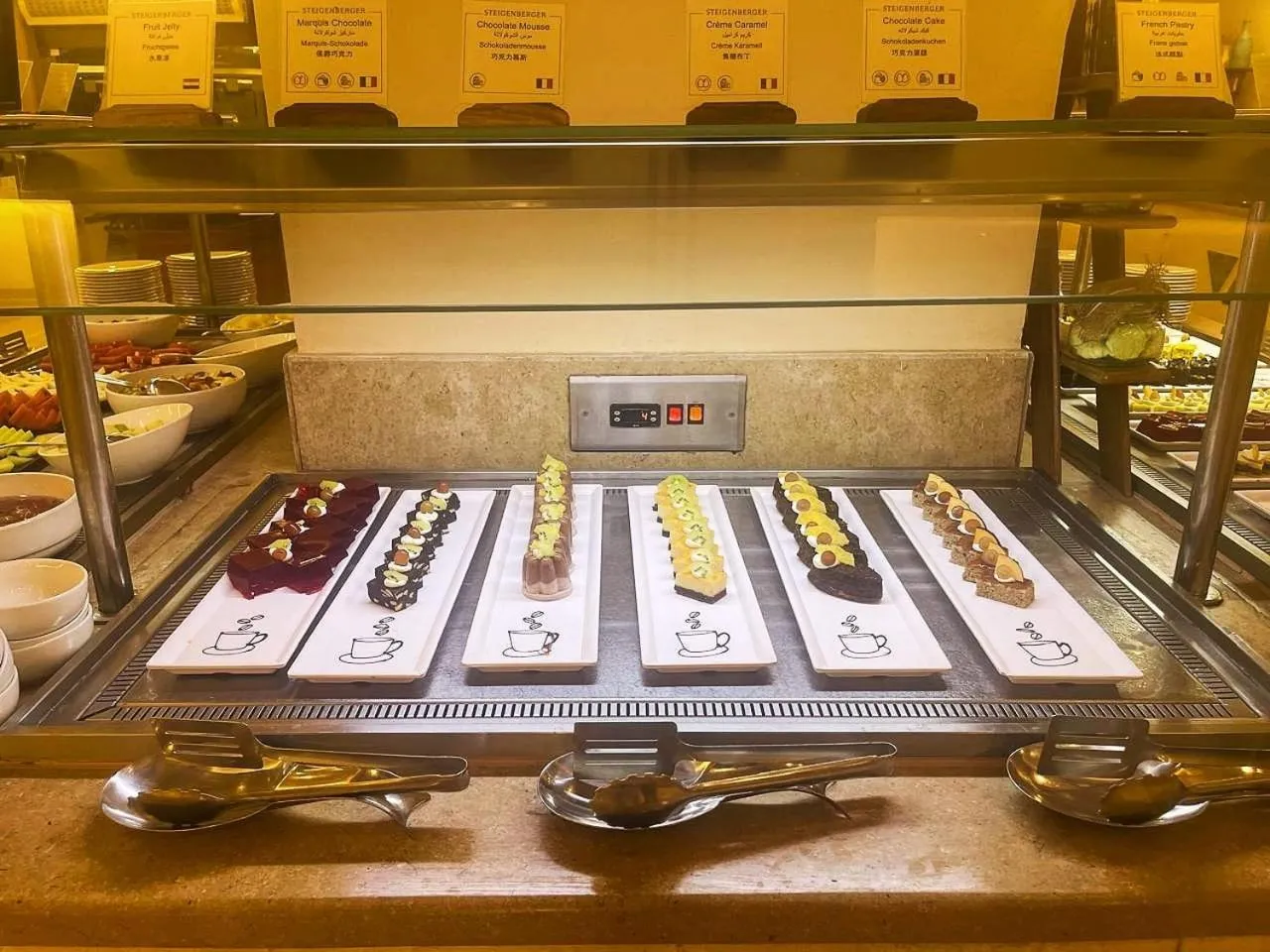 Food in Steigenberger Resort Achti