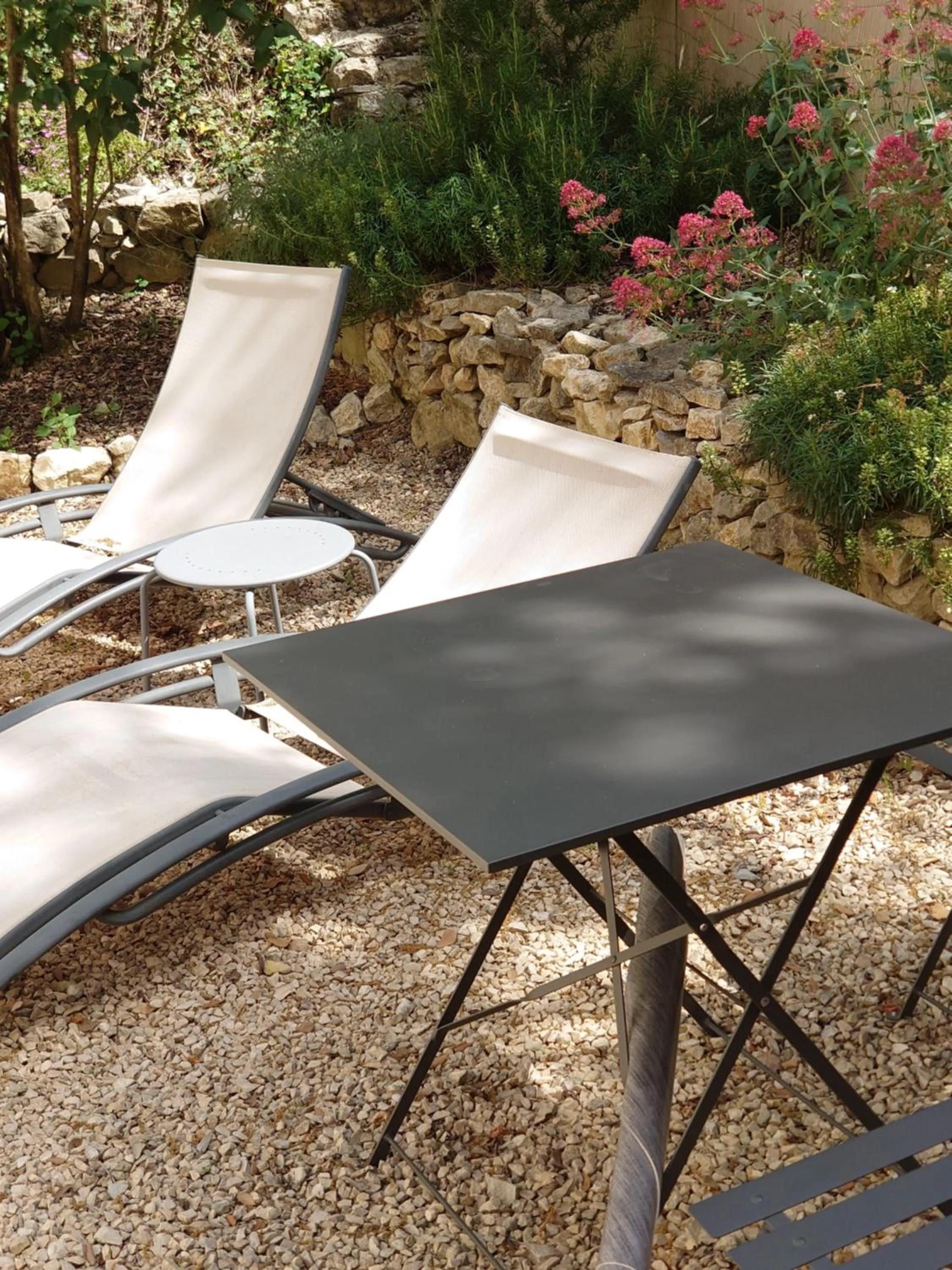 Garden in B&B La Boissière Et Le Vialat