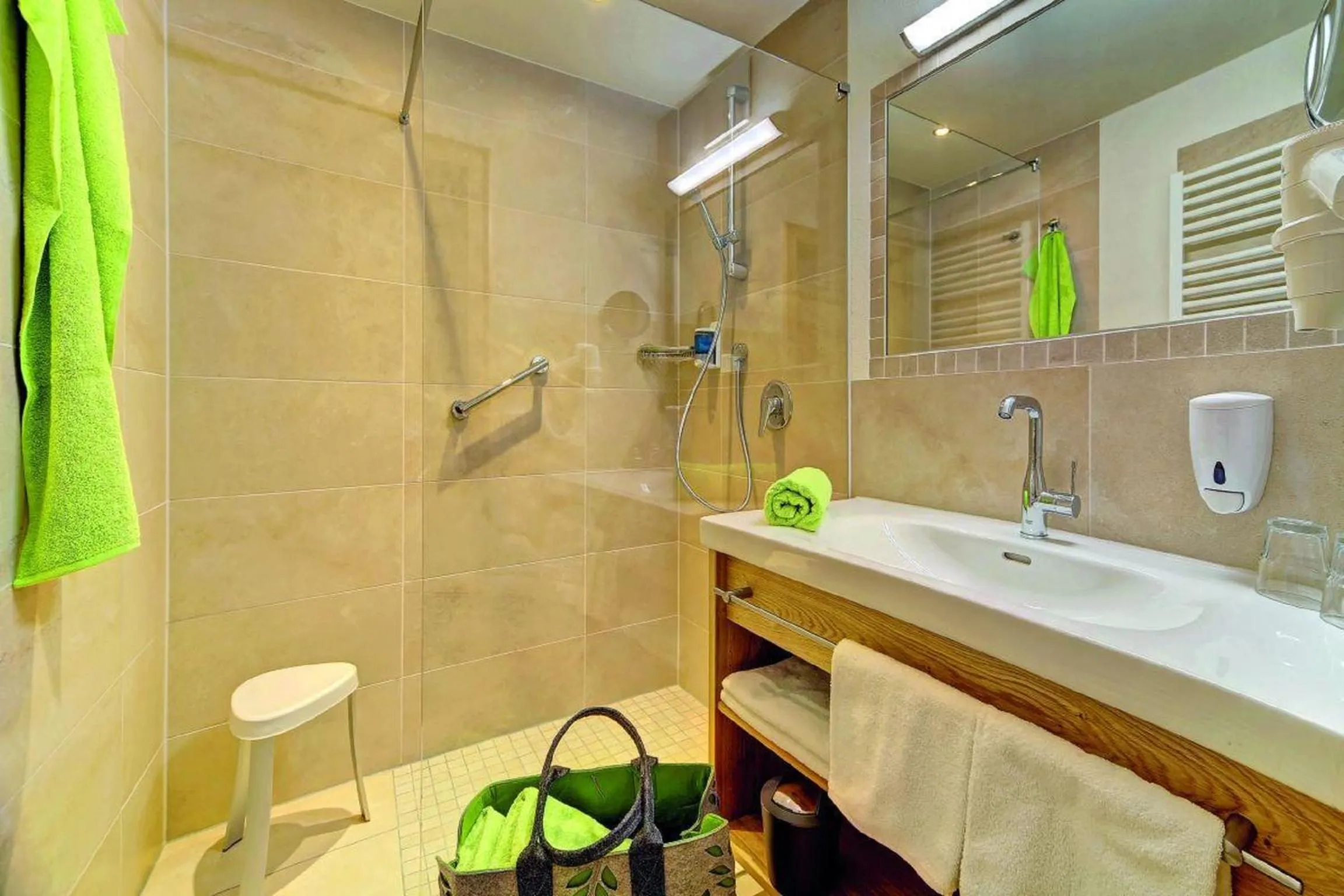 Shower in Appart-Hotel Wildererstuben