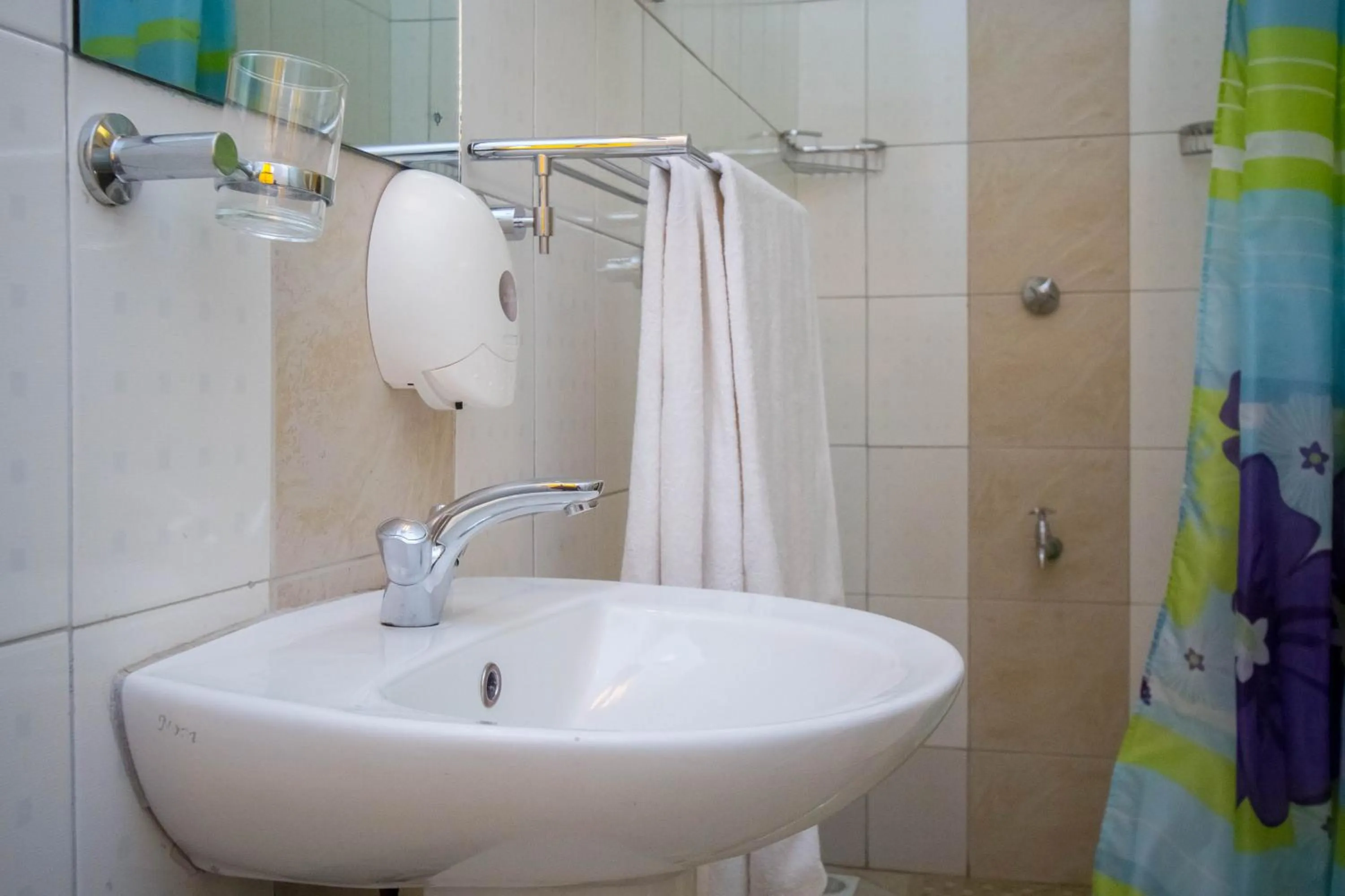 Bathroom in Capital Heights Hotel