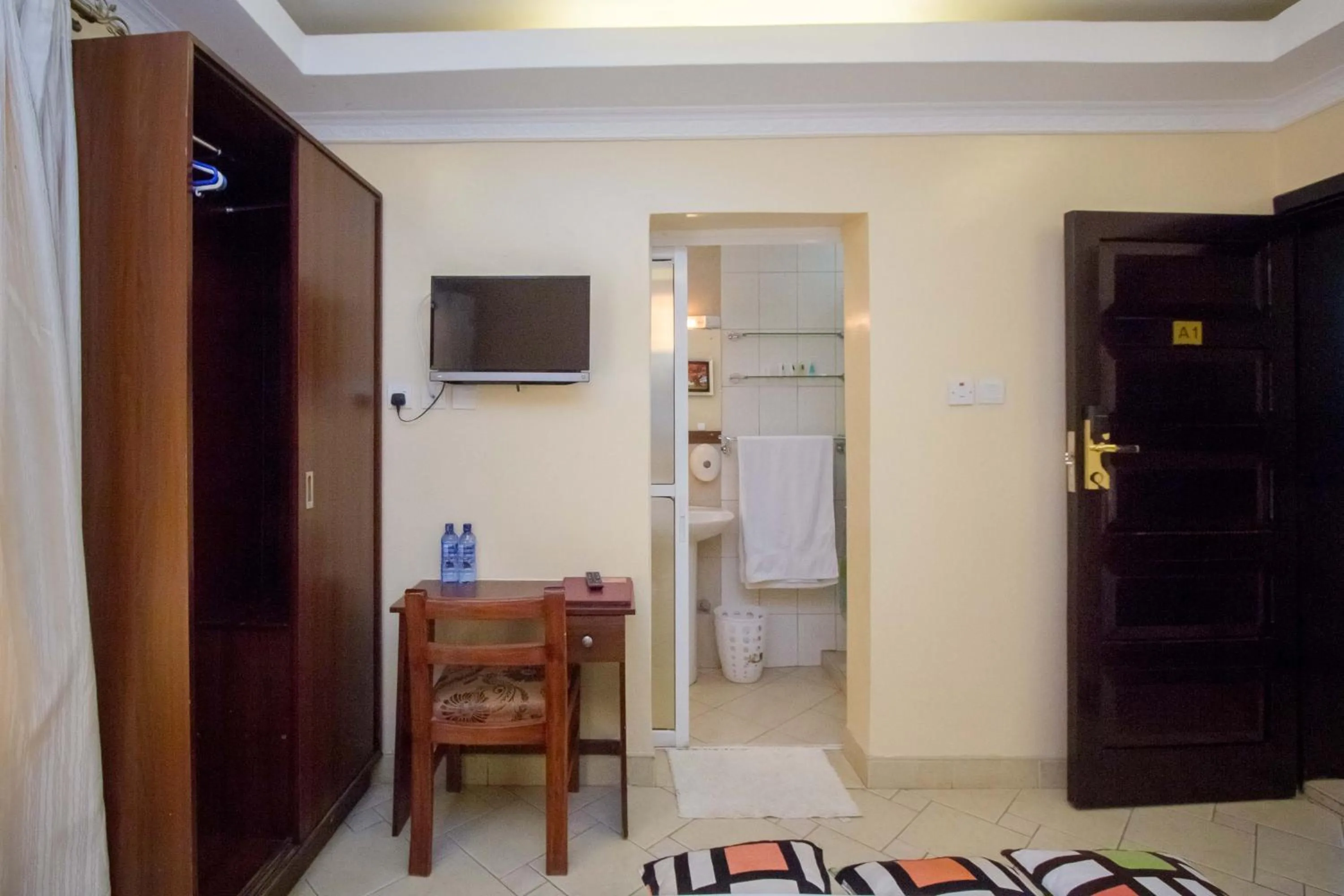 Seating area in Capital Heights Hotel