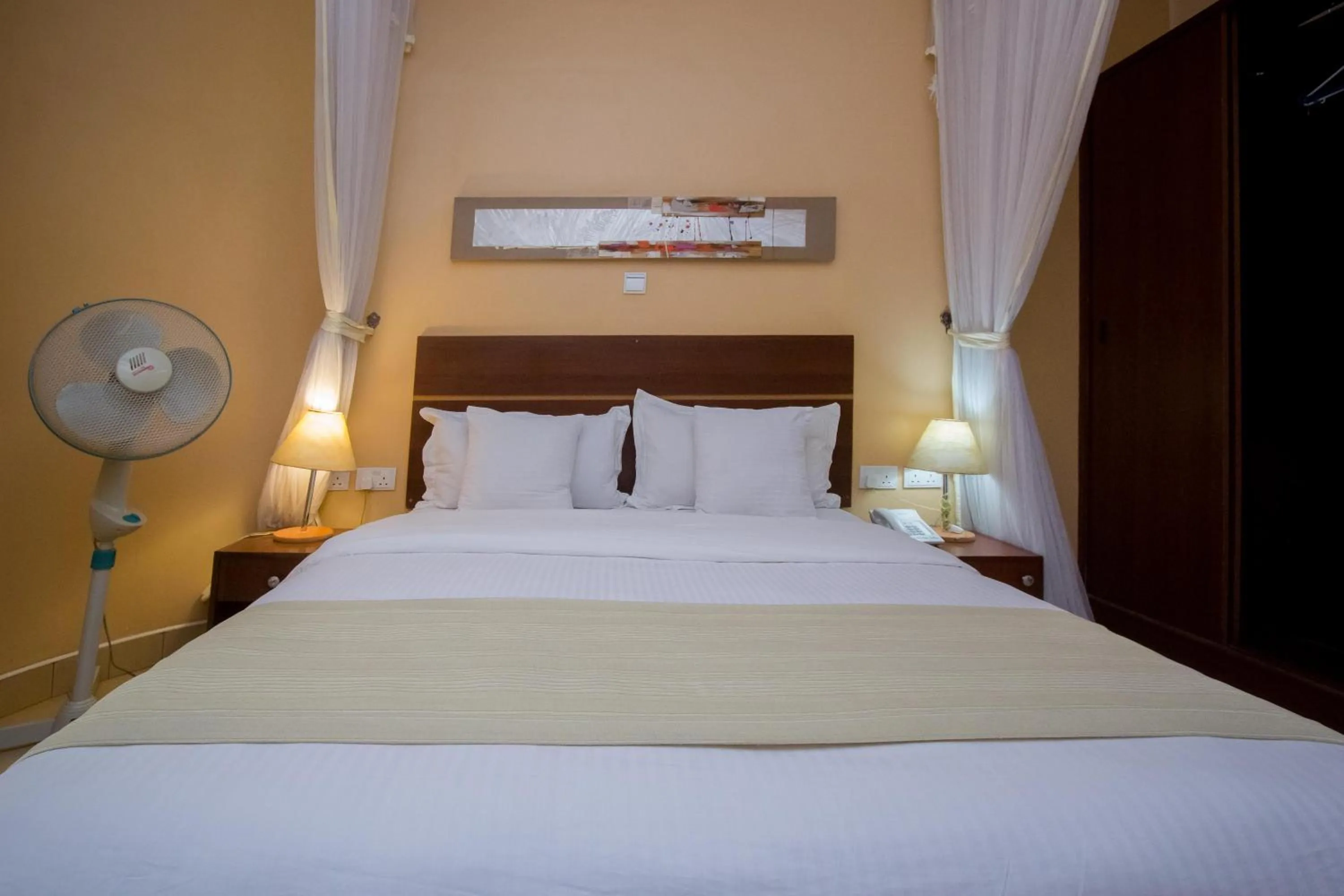 Bed in Capital Heights Hotel