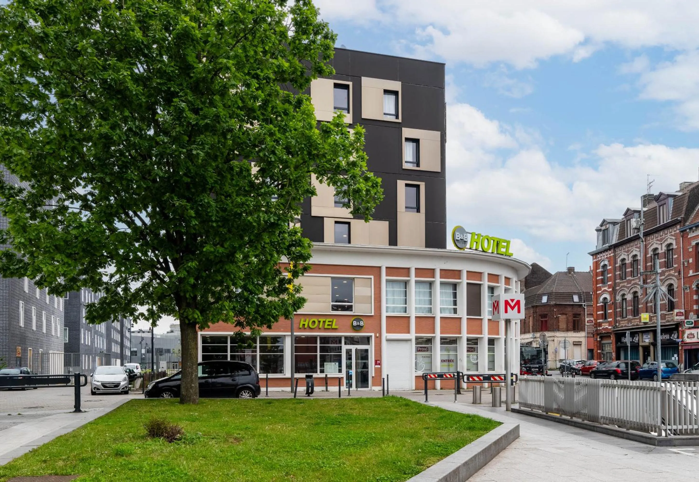 Neighbourhood in B&B HOTEL Lille Roubaix Campus Gare