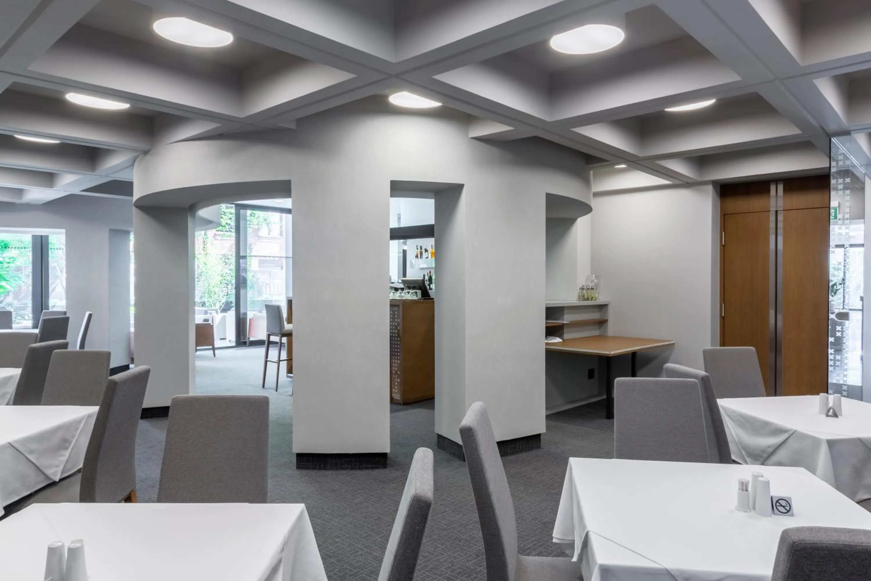 Drinks in Hotel Orasac Garni