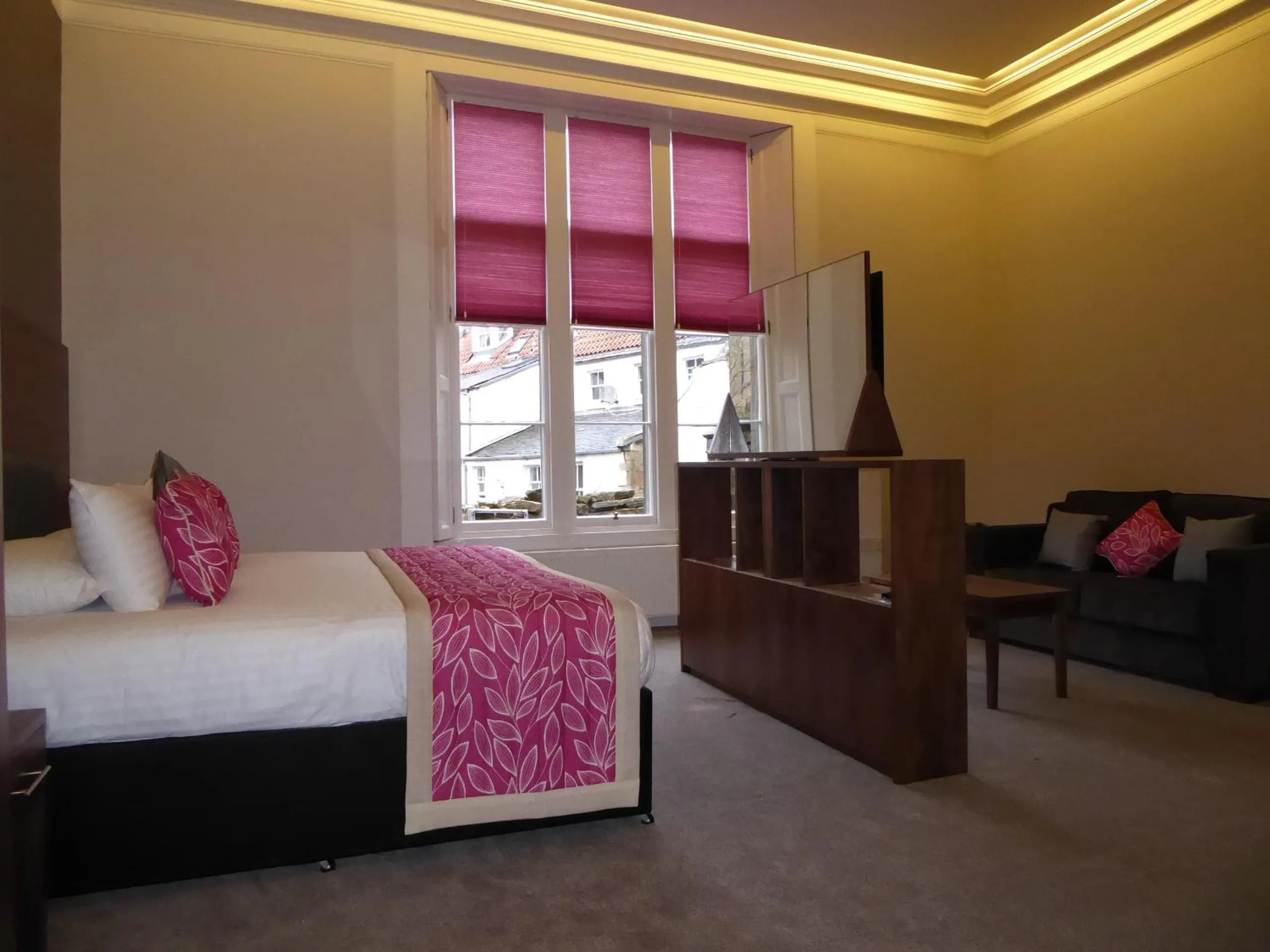 Photo of the whole room, Bed in Court Residence Aparthotel