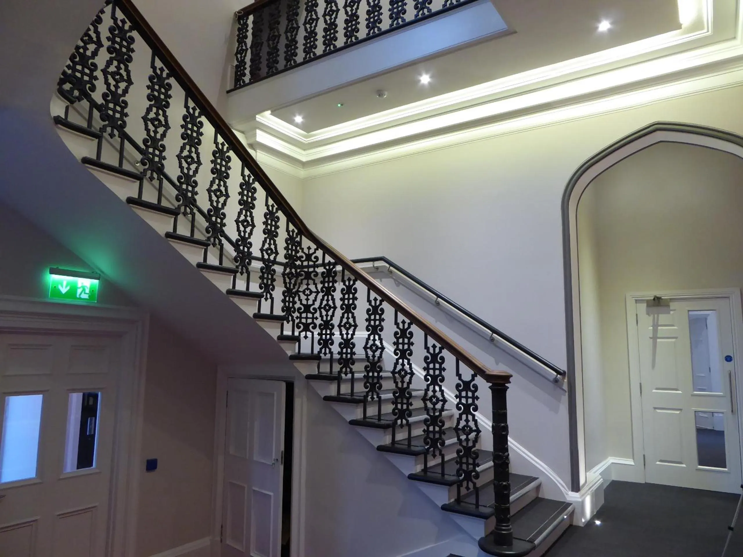 Facade/entrance in Court Residence Aparthotel