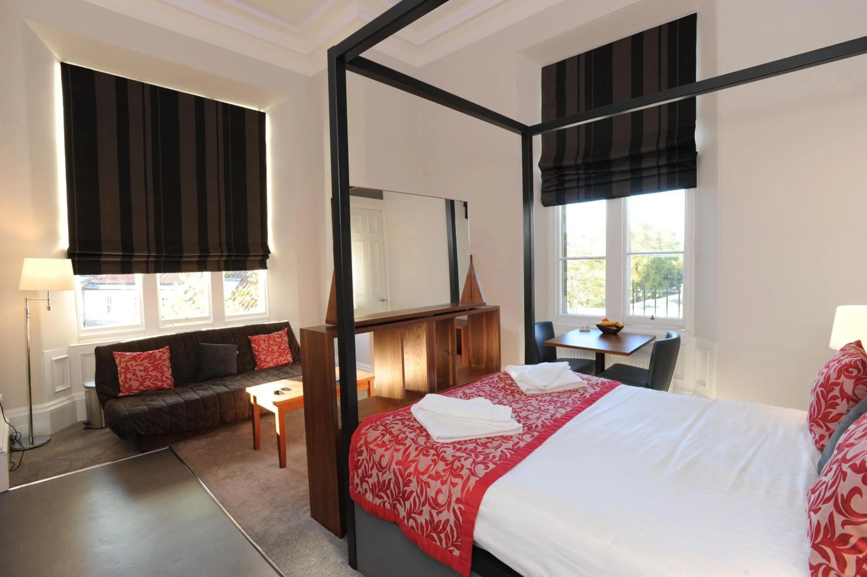 Day, Bed in Court Residence Aparthotel