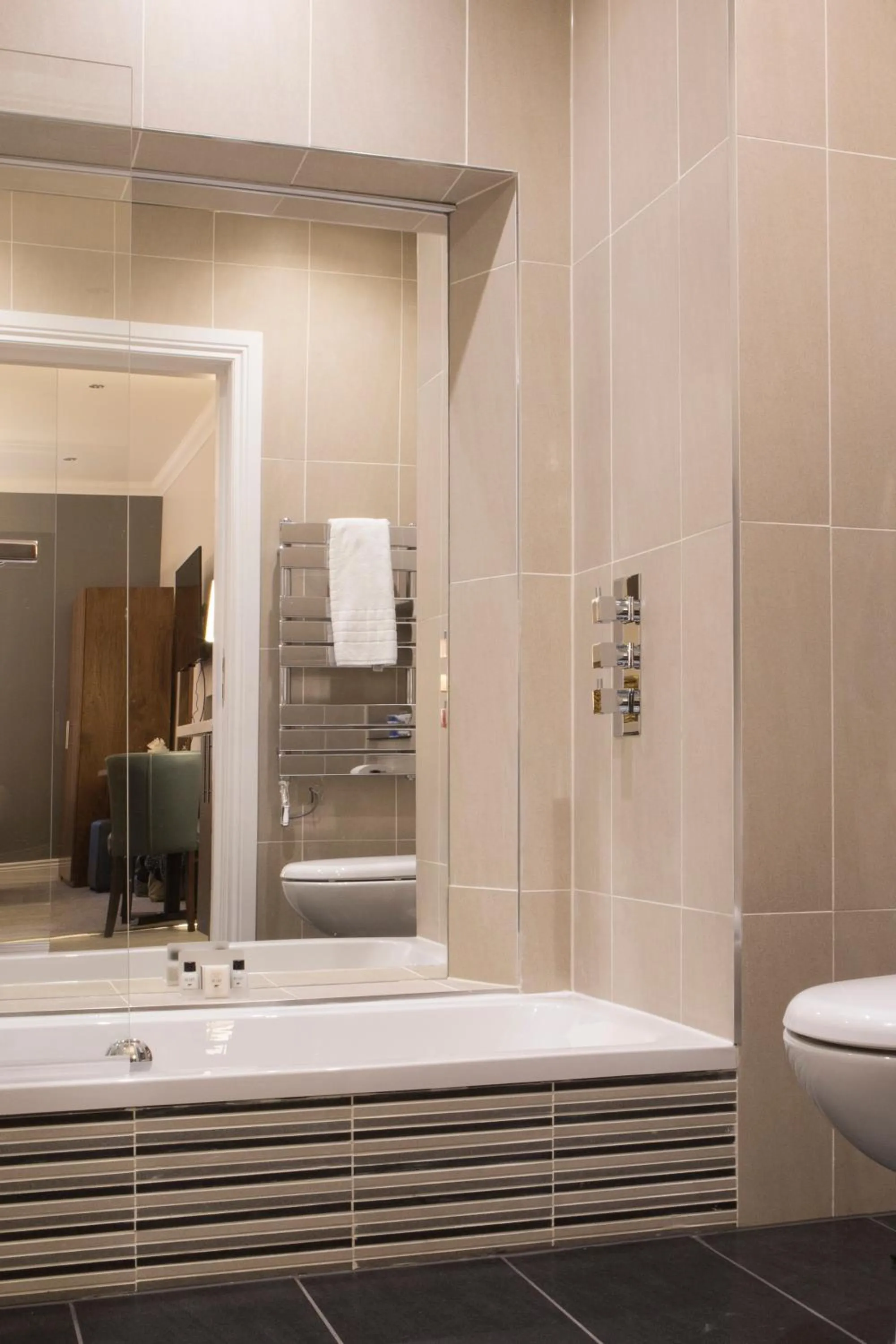 Bathroom in Court Residence Aparthotel