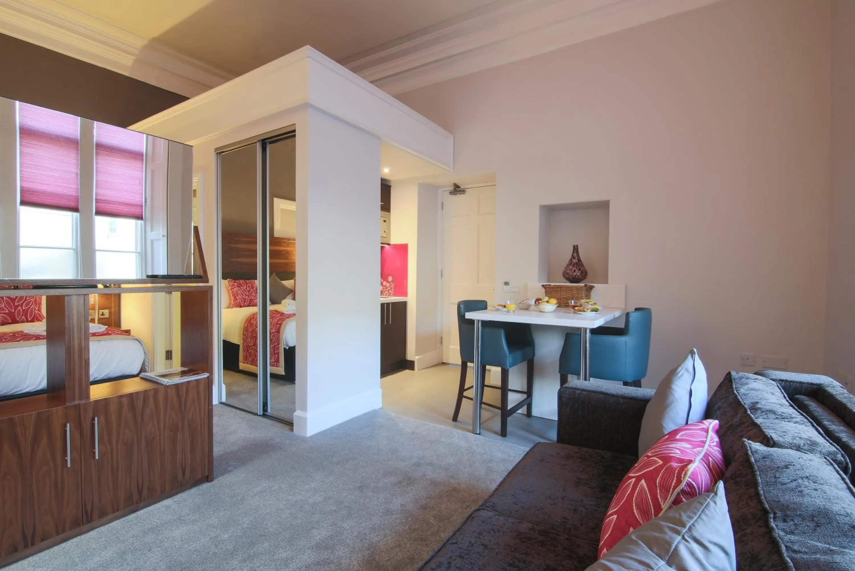 Photo of the whole room in Court Residence Aparthotel