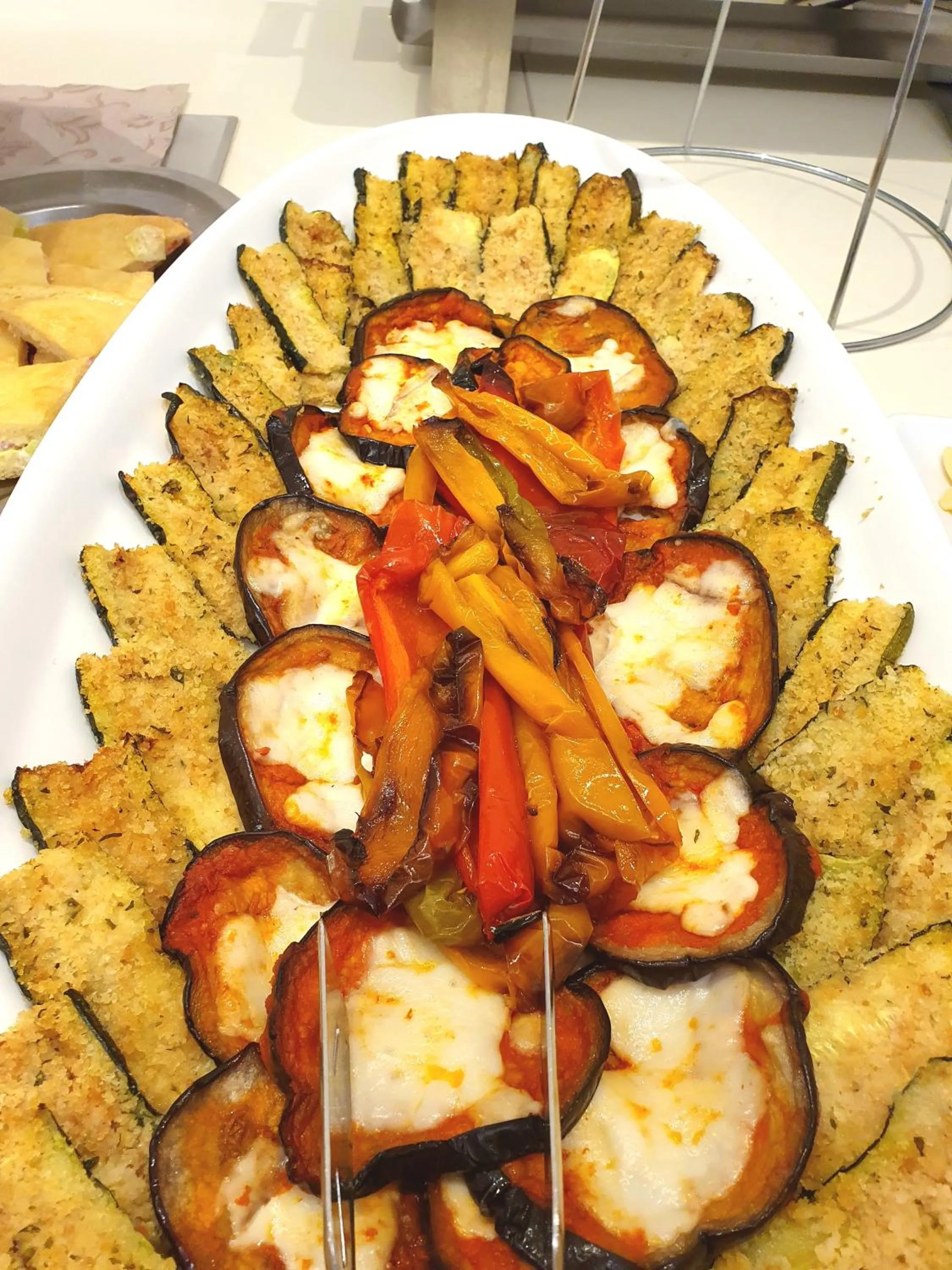 Food and drinks in Hotel Rosa Maria Elite