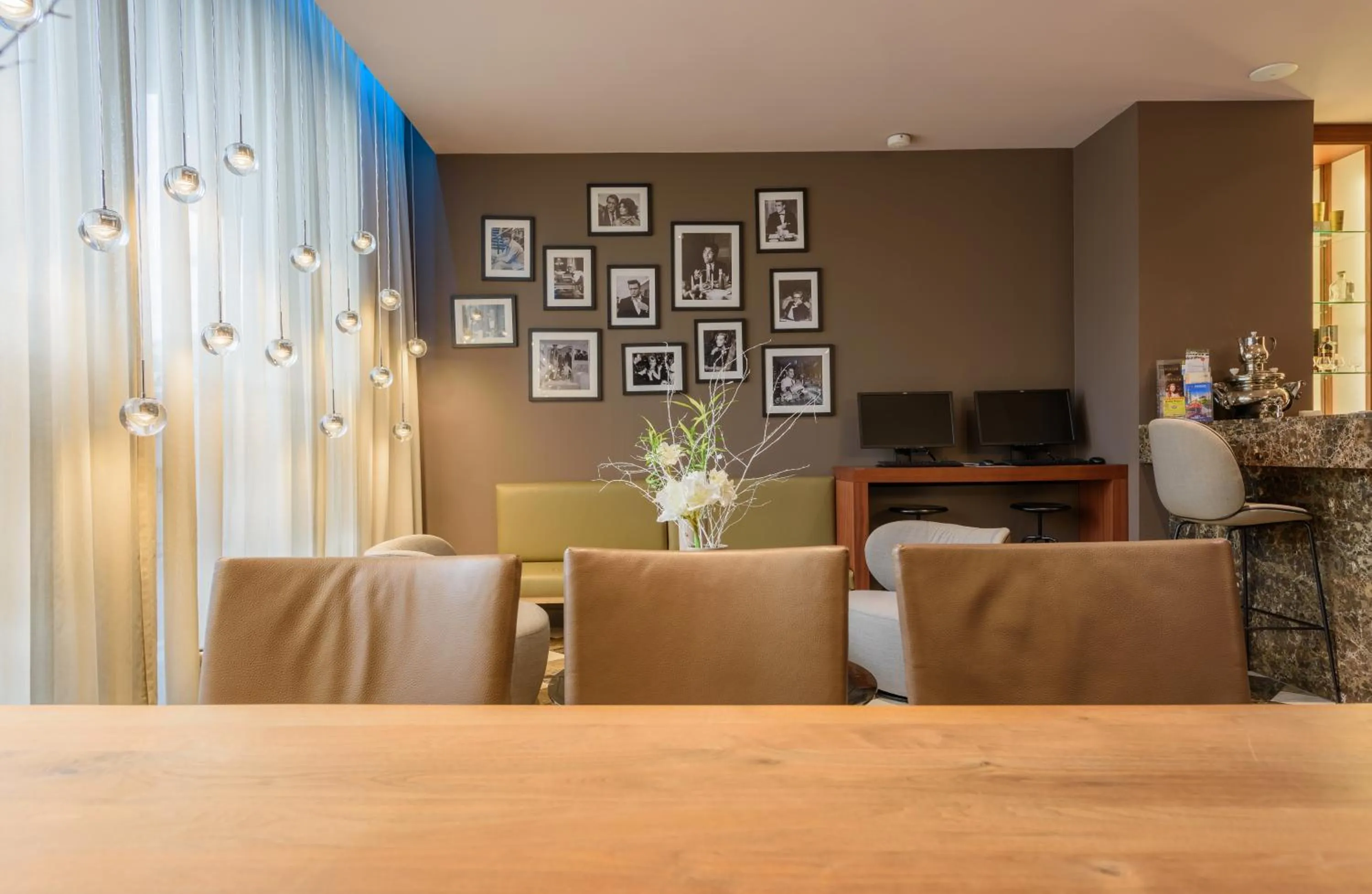 Lounge or bar in The Frankfurt