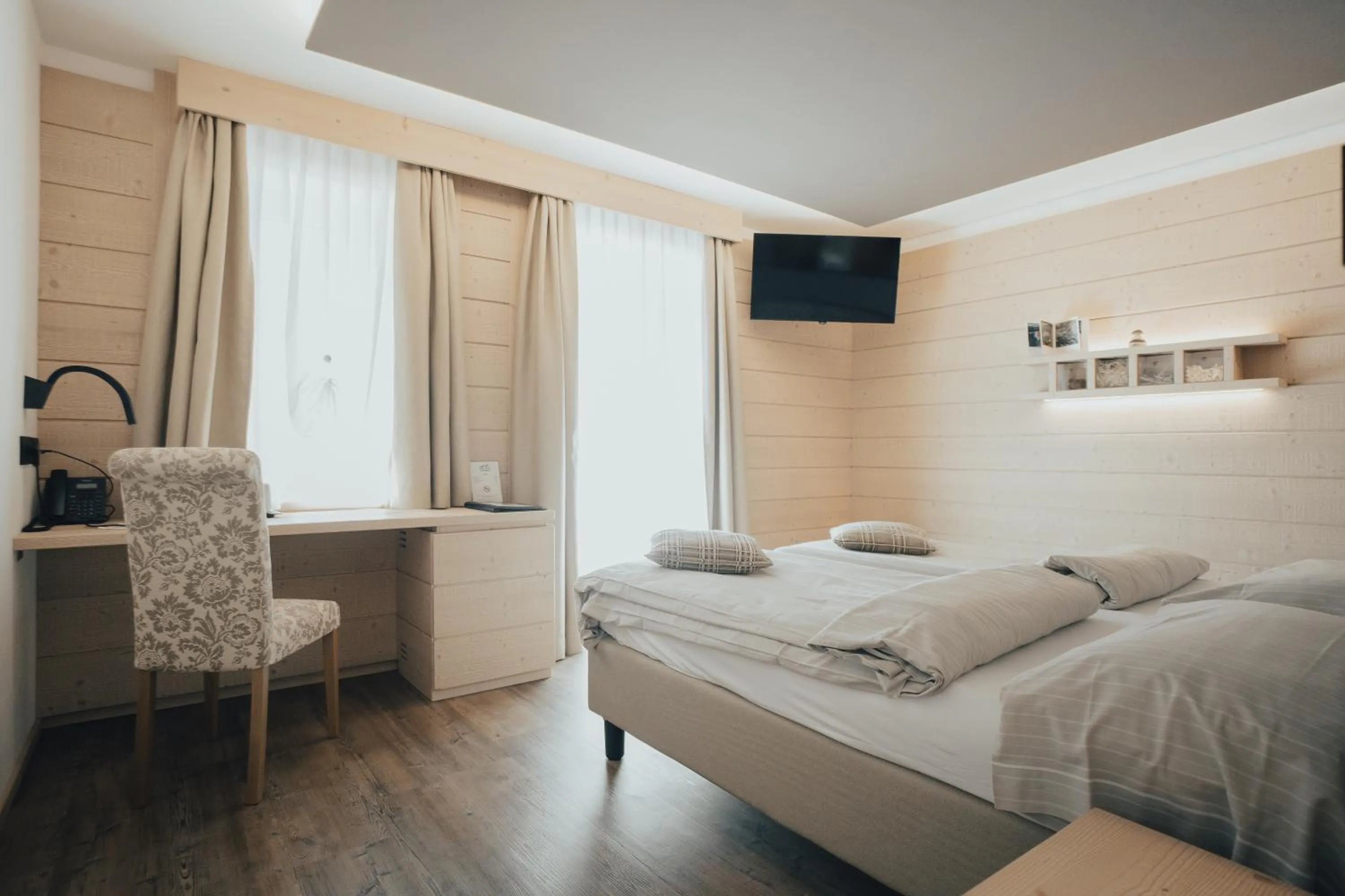 Photo of the whole room, Bed in Hotel Bezzi