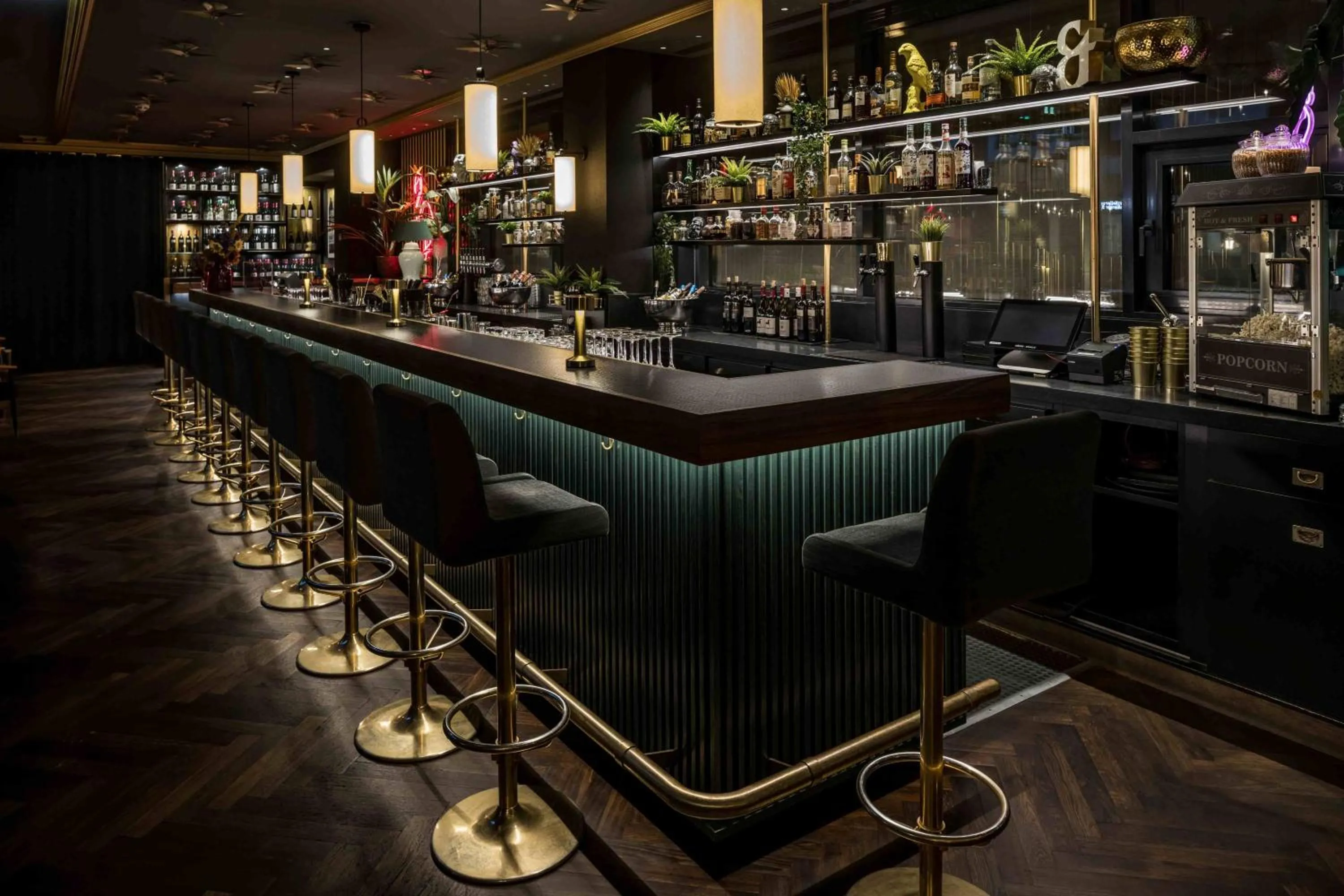 Lounge or bar in Hotel ZOE by AMANO