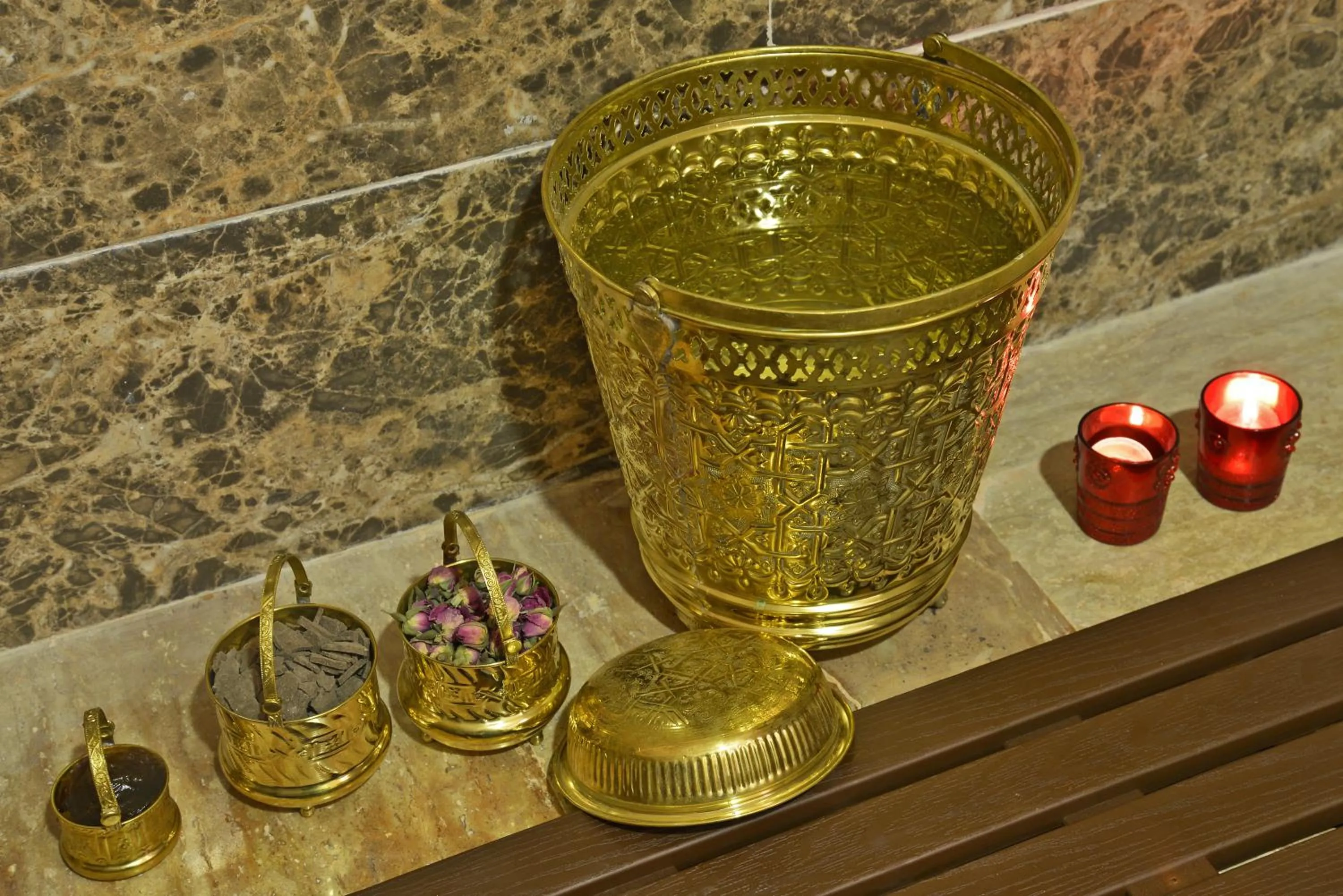 Decorative detail in BLUE SKY Hôtel