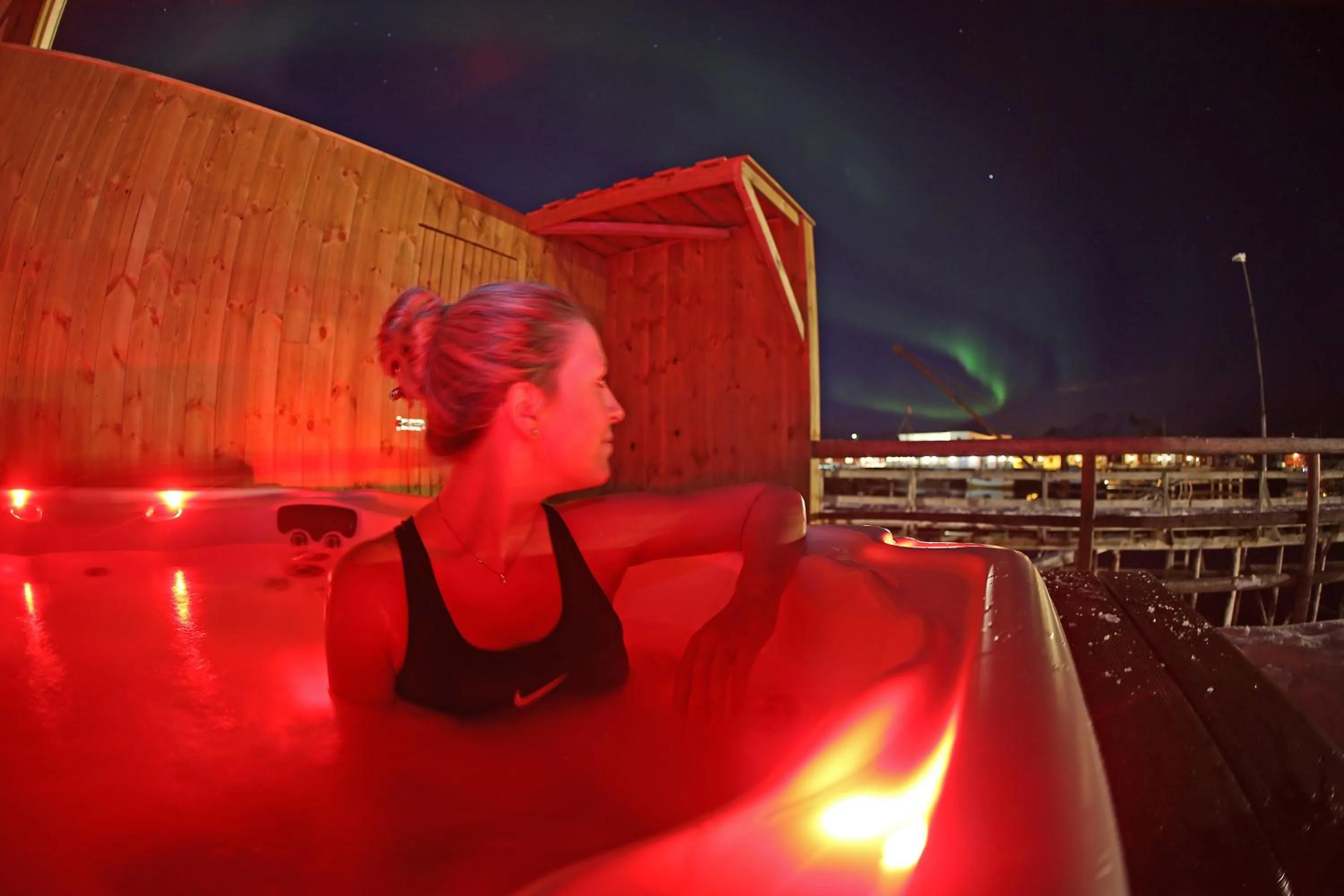 Swimming pool in Hattvika Lodge