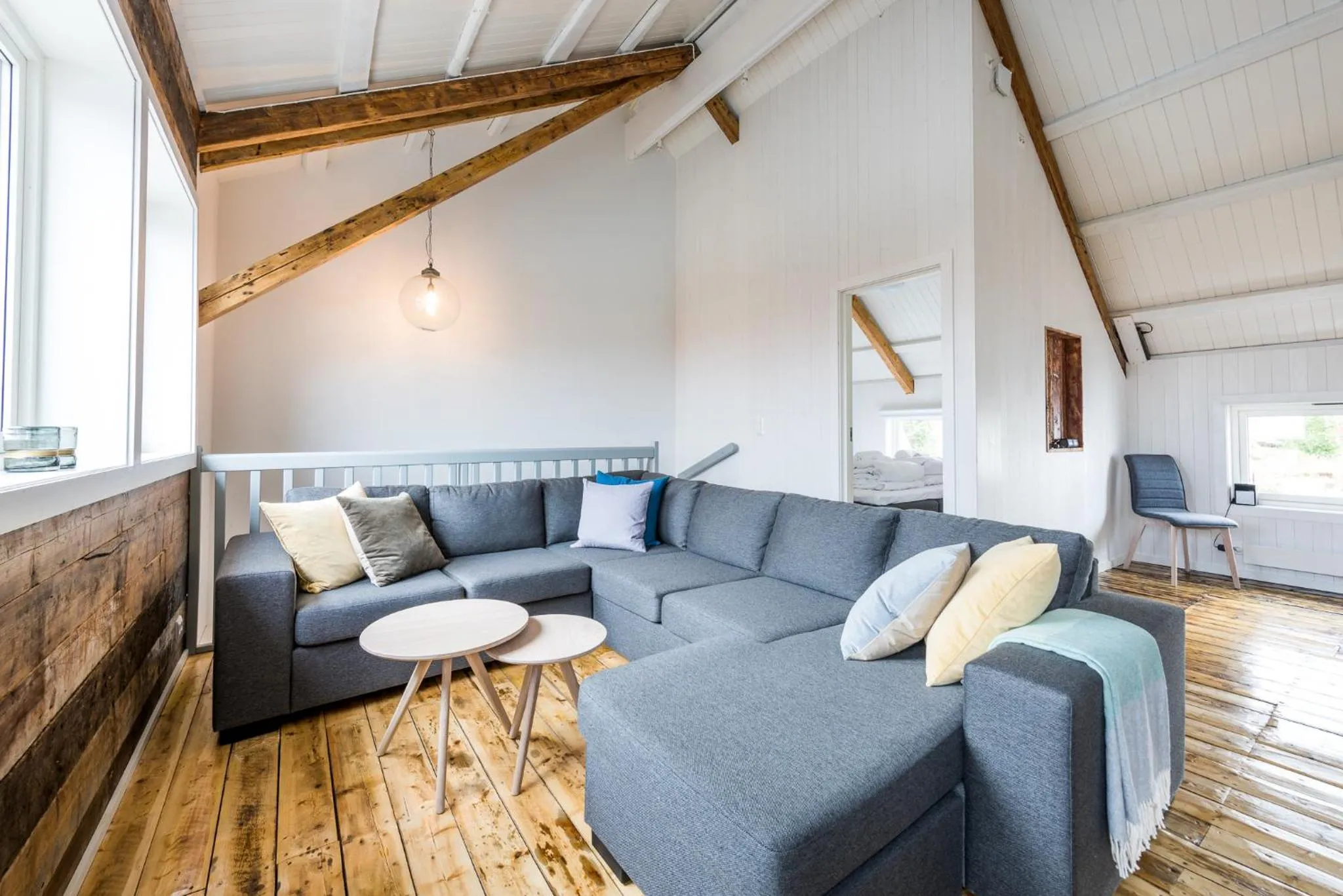 Communal lounge/ TV room in Hattvika Lodge