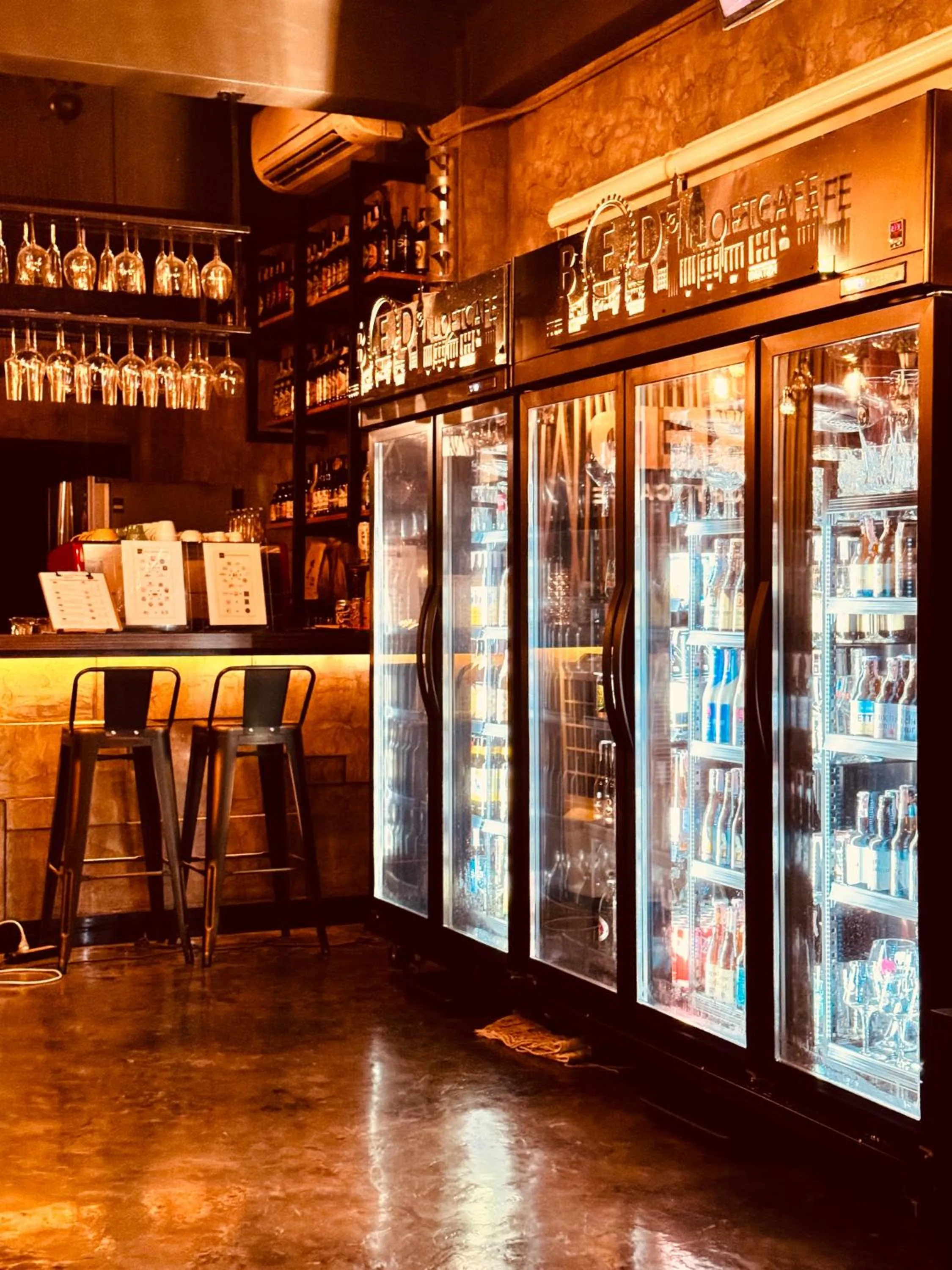 Food and drinks in Bed Loft Cafe