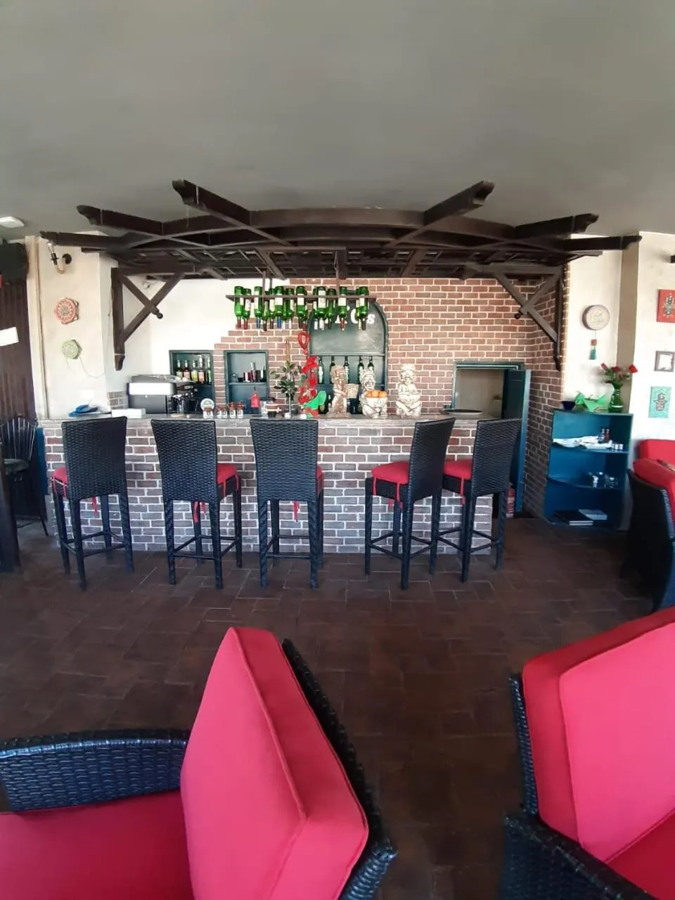 Restaurant/places to eat in King Hotel Cairo