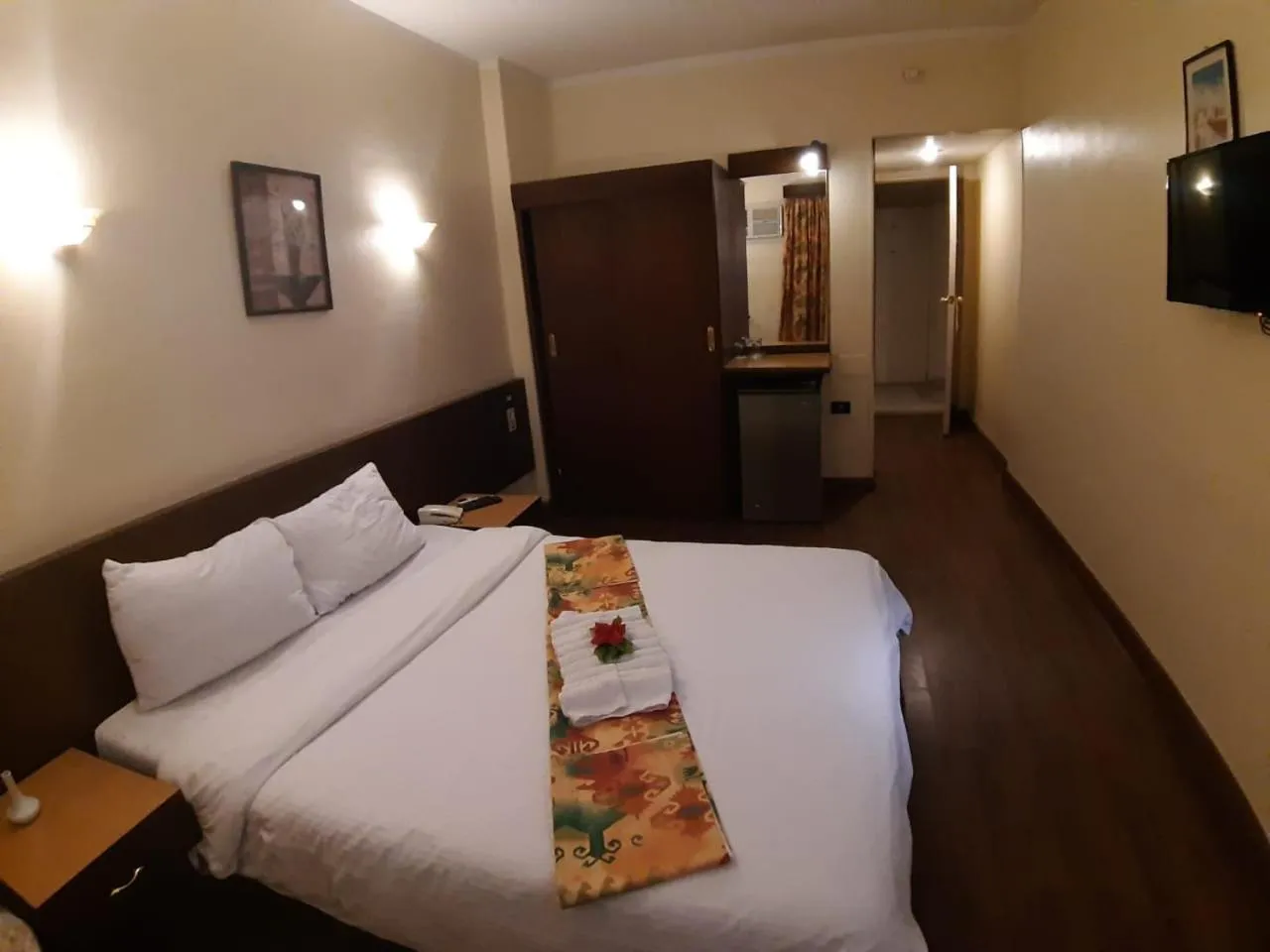 Bed in King Hotel Cairo