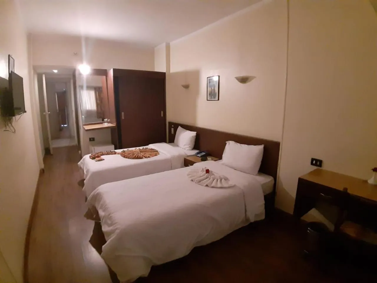 Bed in King Hotel Cairo