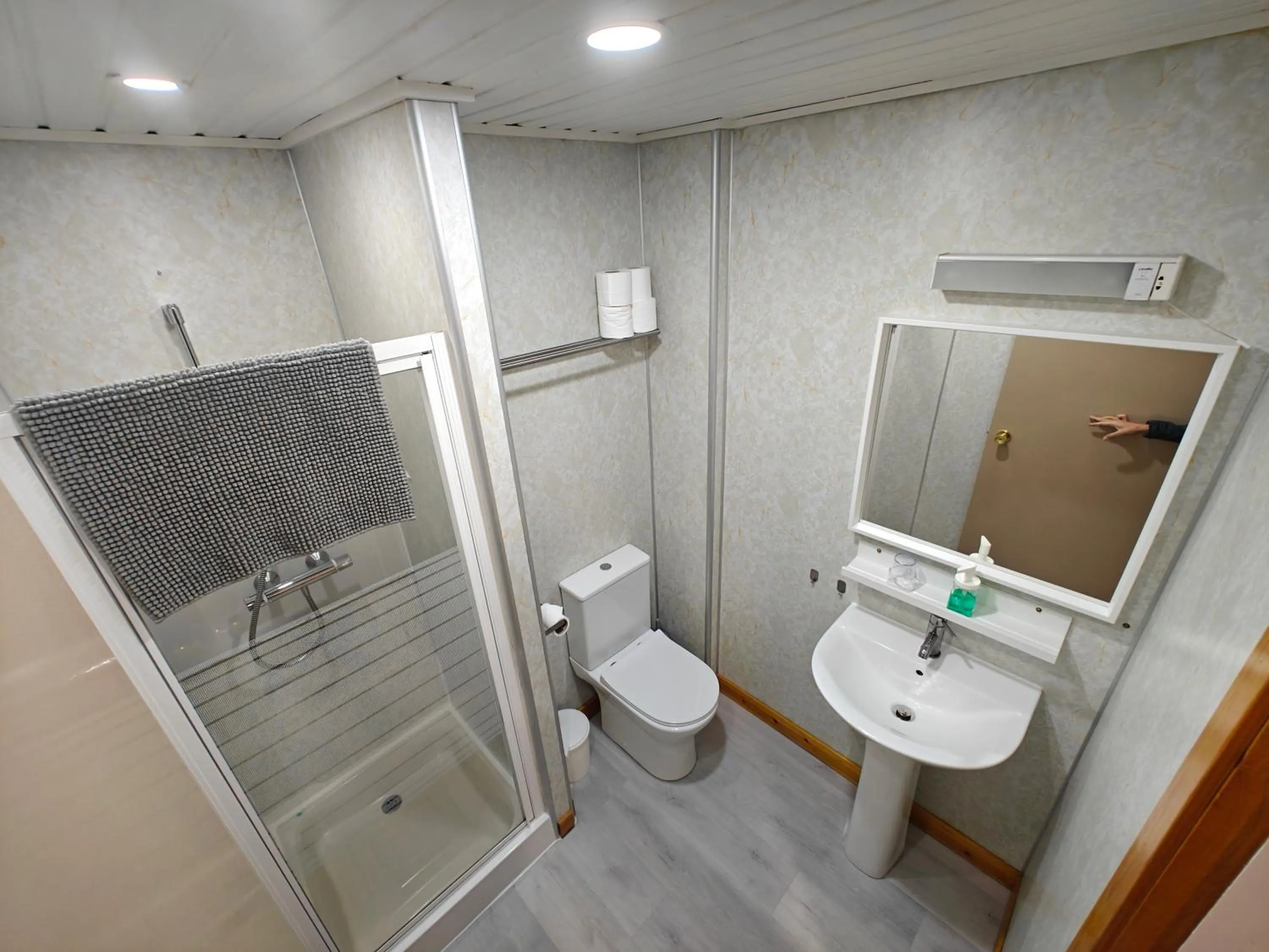 Bathroom in The Jays Guest House