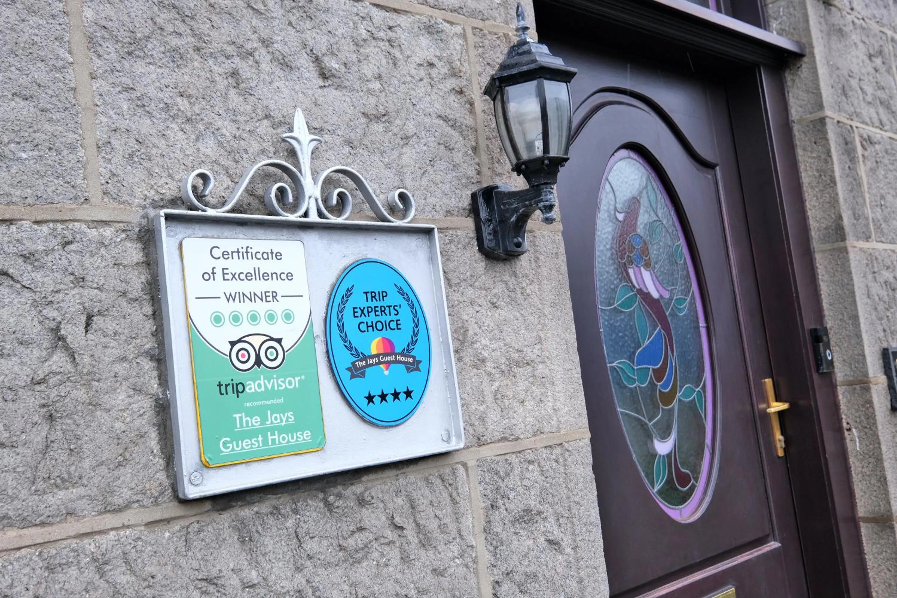 Logo/Certificate/Sign in The Jays Guest House