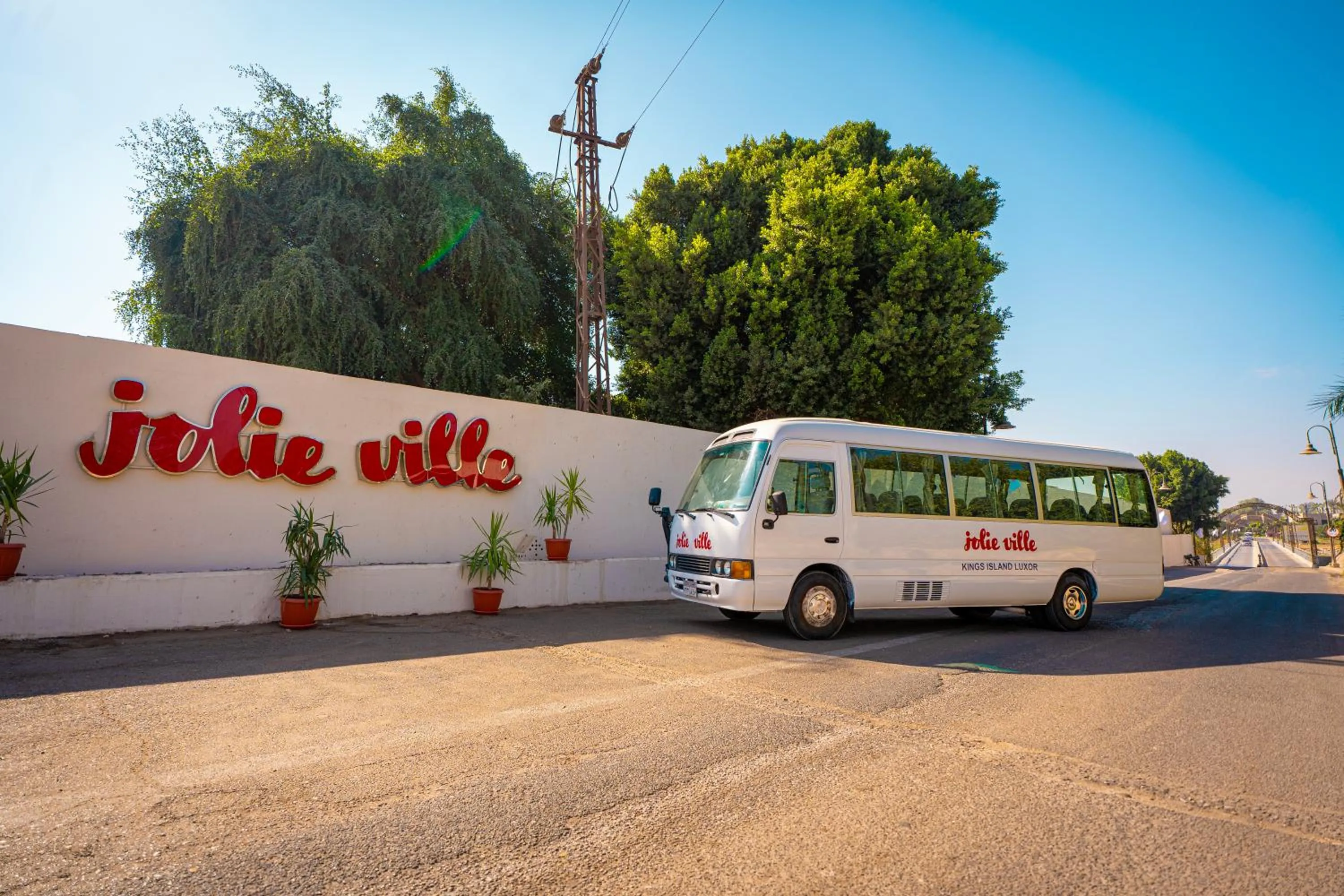 shuttle in Jolie Ville Hotel & Spa Kings Island Luxor