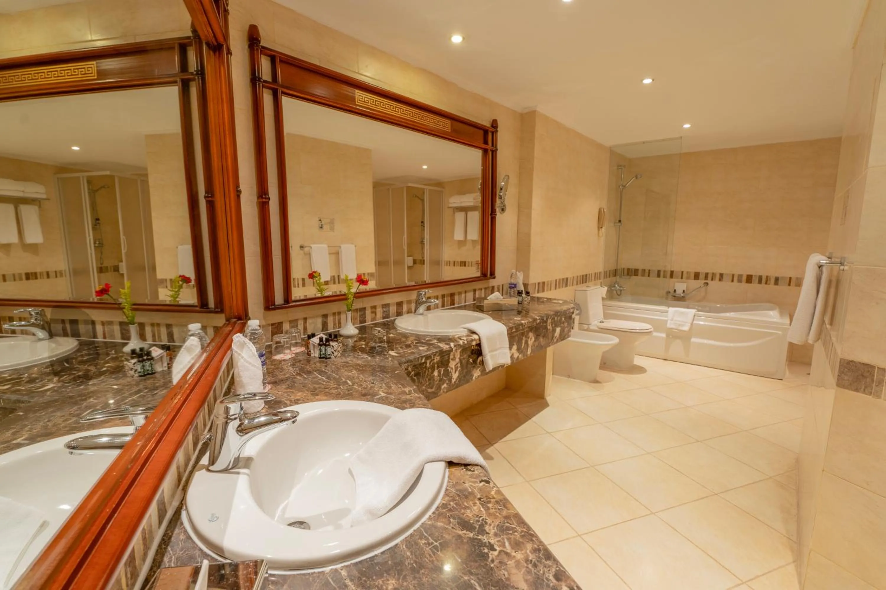 Bathroom in Jolie Ville Hotel & Spa Kings Island Luxor