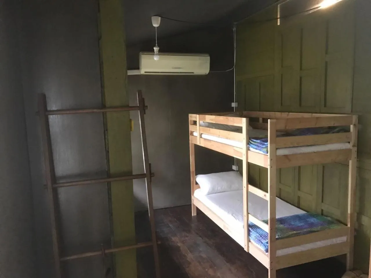 bunk bed, Bed in Pickbaan